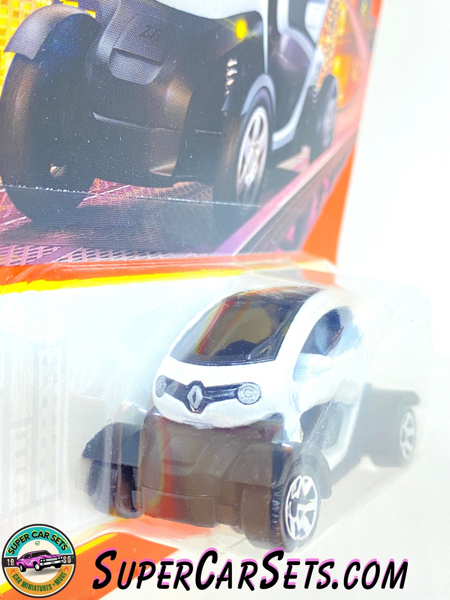 2022 Renault Twizy (white colour) (65/100) - Matchbox