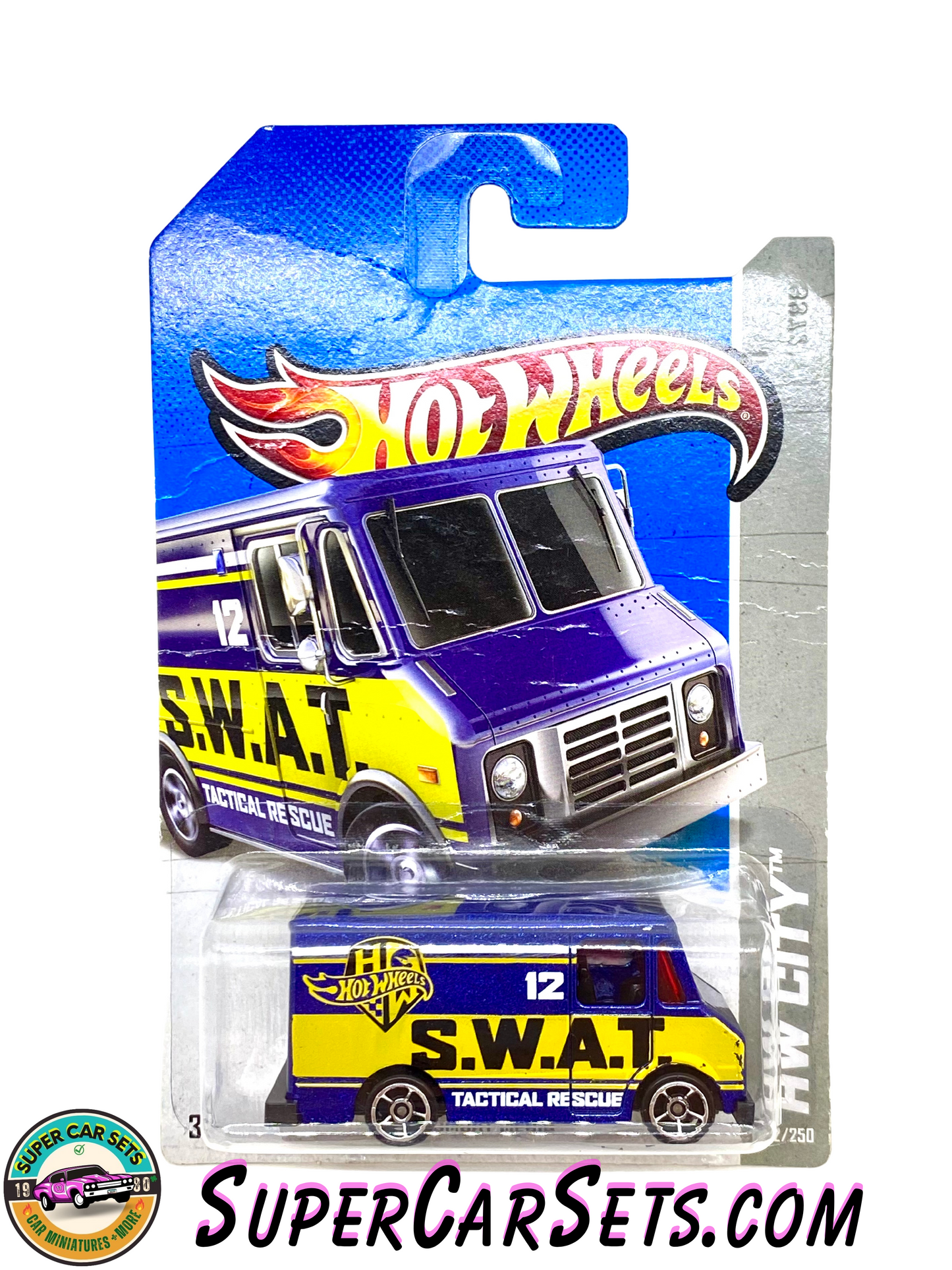 Hot Wheels 2013 (12/250) - Combat Medic (S.W.A.T.) (cracked card)