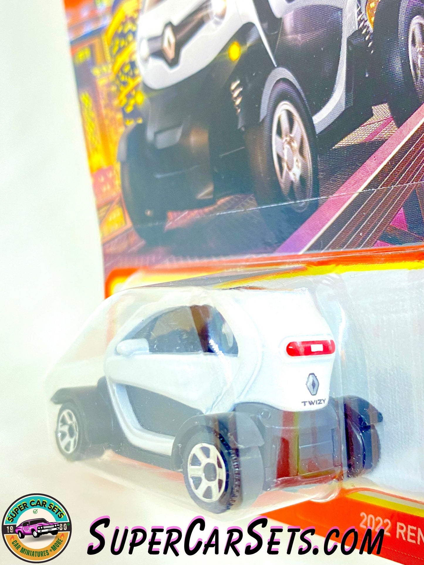 2022 Renault Twizy (white colour) (65/100) - Matchbox