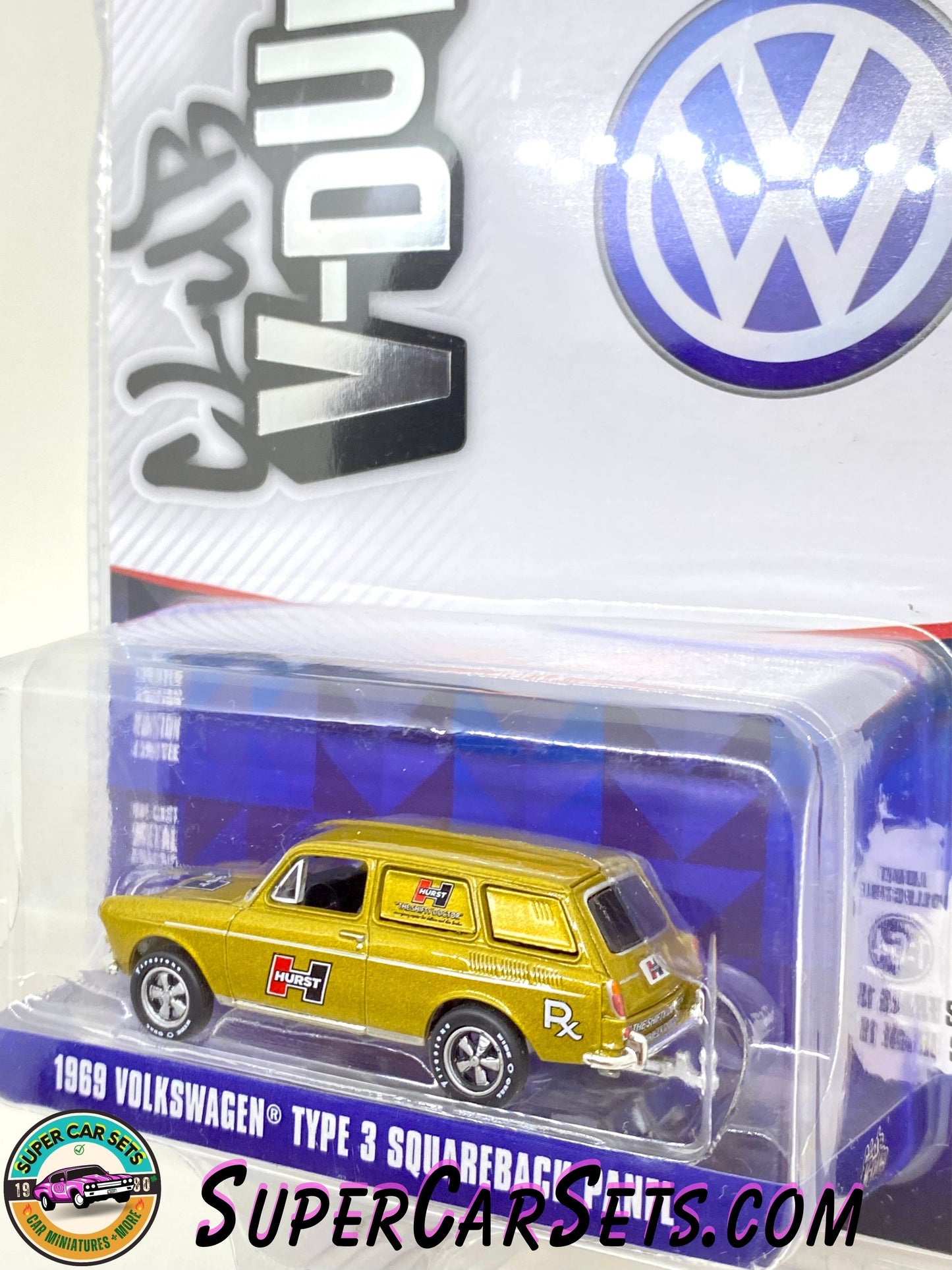 1969 Volkswagen Type 3 Squareback Panel - Club V-Dub - Serie 19 - made by Greenlight Collectables