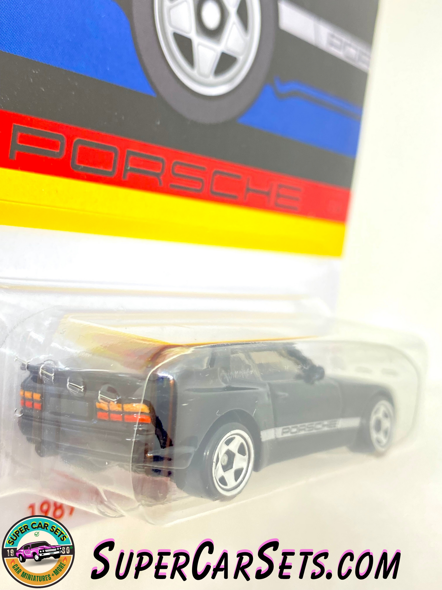 1989 Porsche 944 Turbo - Hot Wheels Porsche series 2024 (3/6) (HRW58)