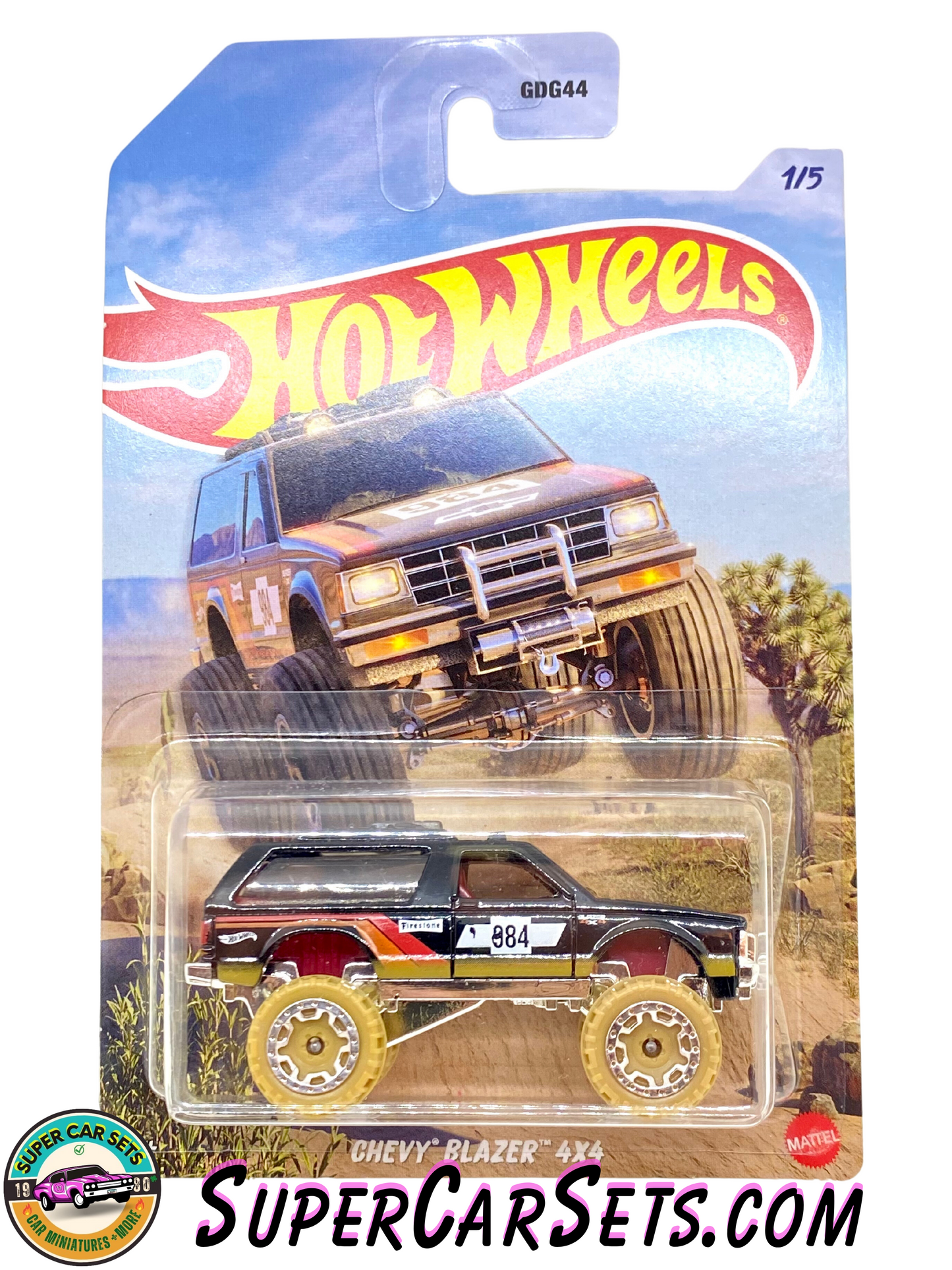 Hot Wheels Mud Runners (1/5) Chevy Blazer 4x4 (card slightly bent)