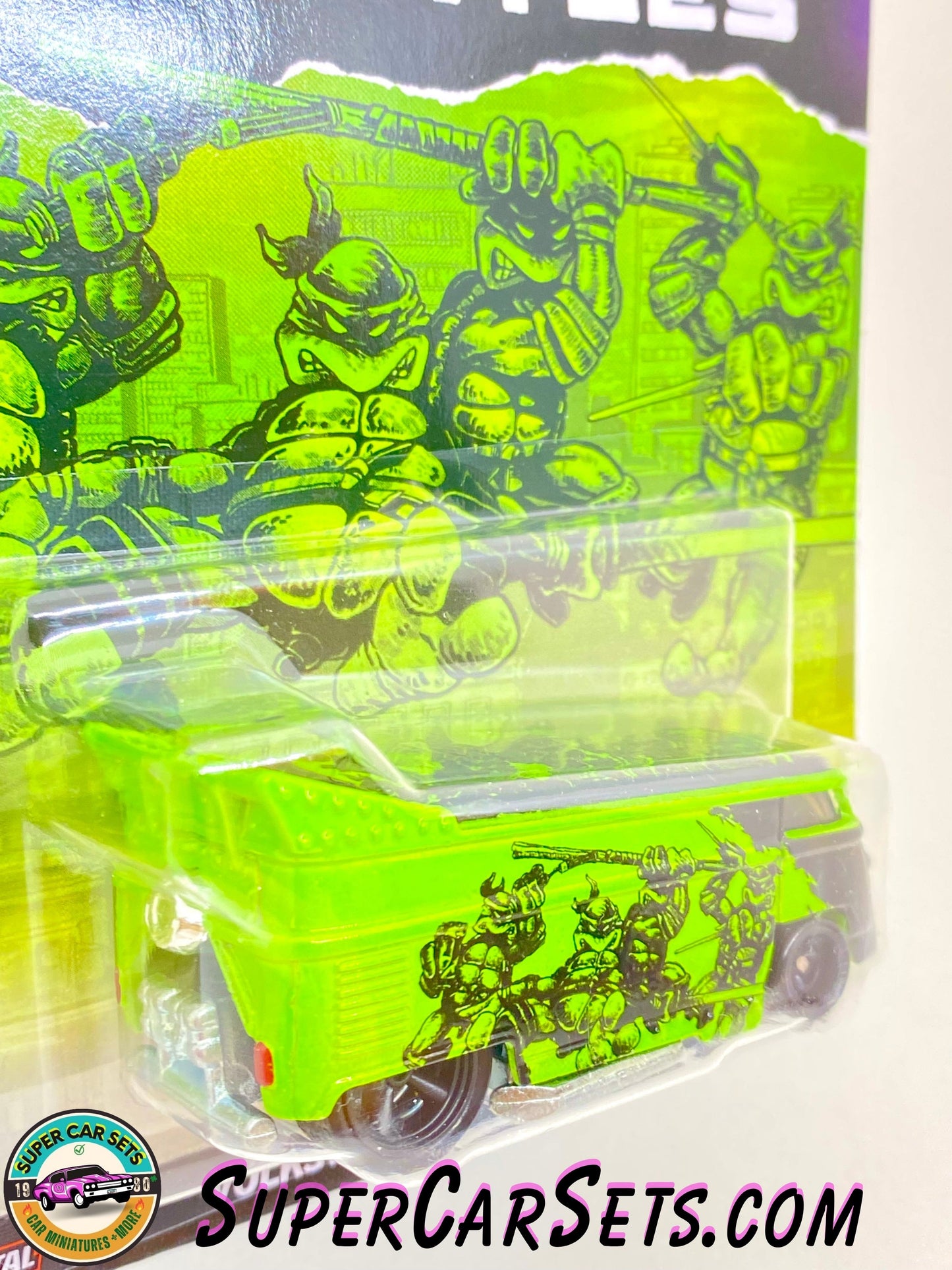 Teenage Mutant Ninja Turtles (40 Years) - Volkswagen Drag Bus - Hot Wheels Premium Pop Culture