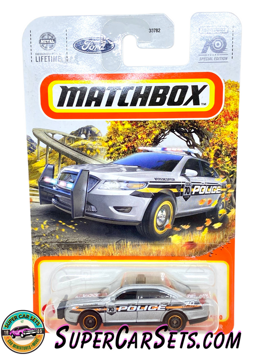 Ford Police Interceptor  (23/100) (30782) - Matchbox