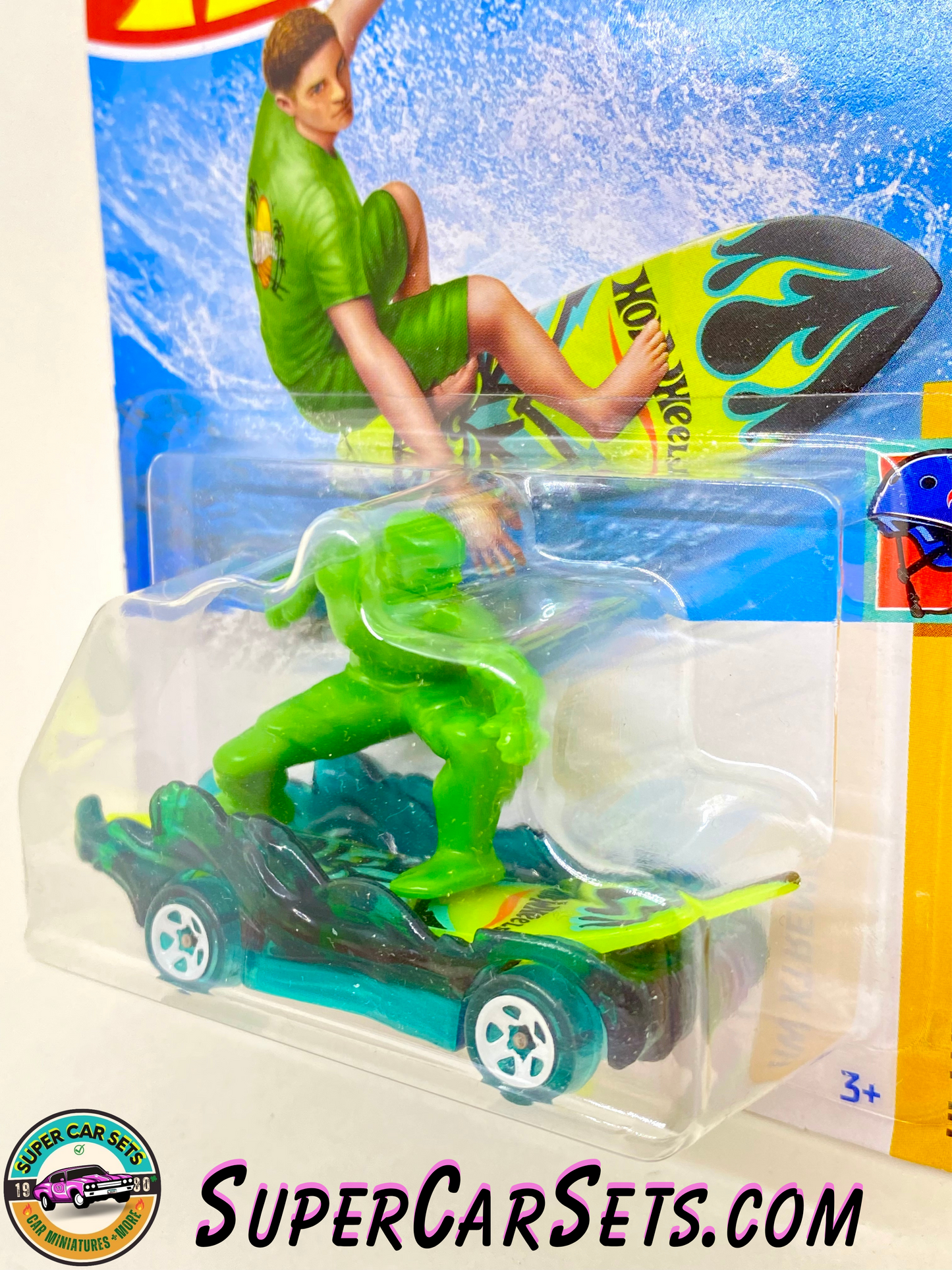 Surf’s up (green colour) - Hot Wheels HW Xtreme Sports 2024 (2/5) (17/250) (card slightly damaged)