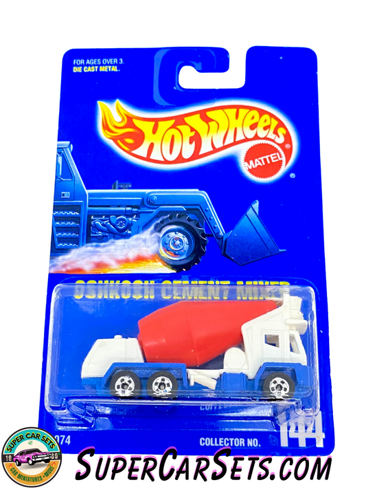 Hot Wheels (VINTAGE) (Year launched 1992) - Oshkosh Cement Mixer (#144) (#2074)