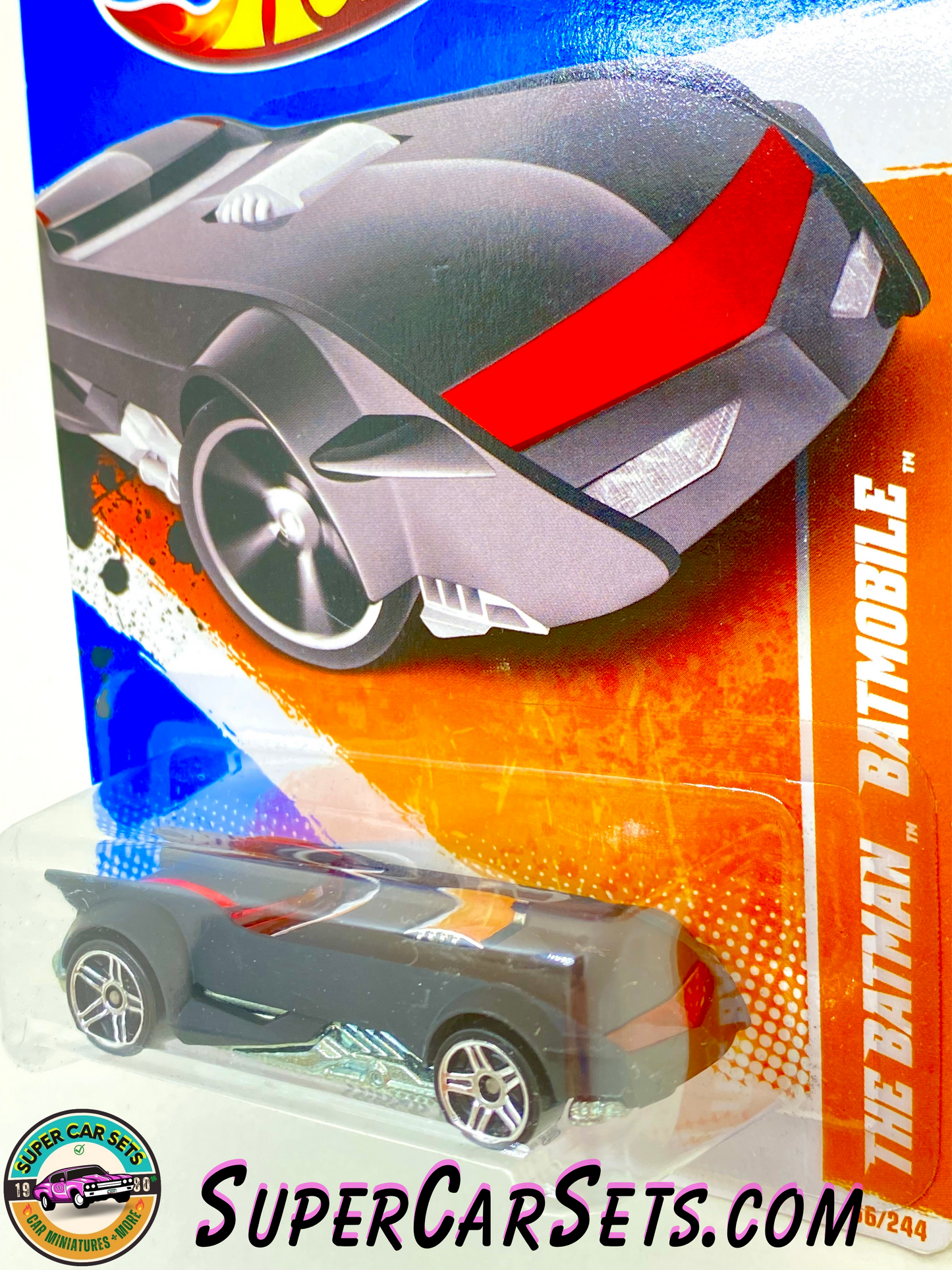 Hot Wheels - (VINTAGE) - The Batman Batmobile - Track Stars 1/15 (66/244) (Year launched 2011)