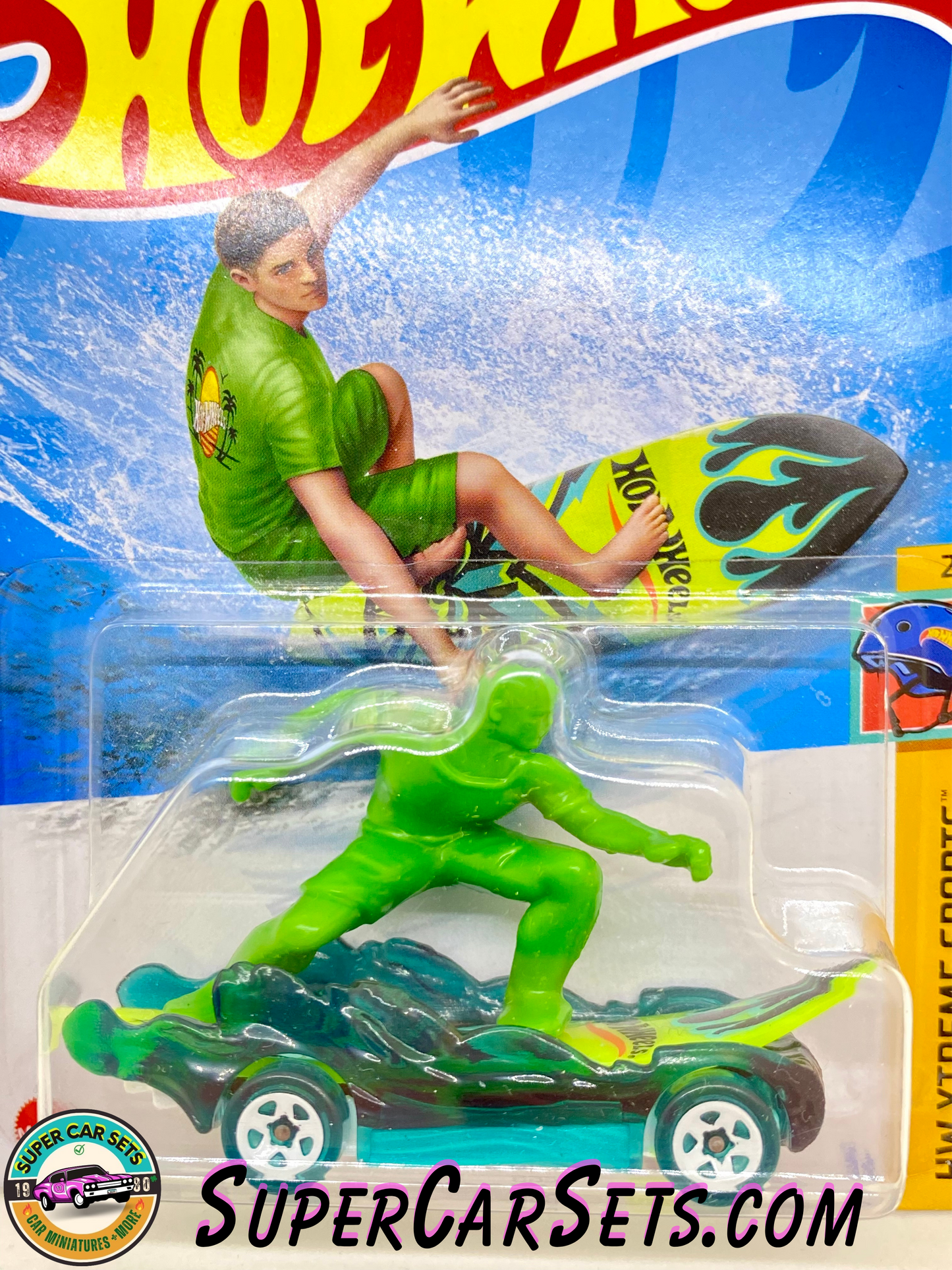 Surf’s up (green colour) - Hot Wheels HW Xtreme Sports 2024 (2/5) (17/250) (card slightly damaged)