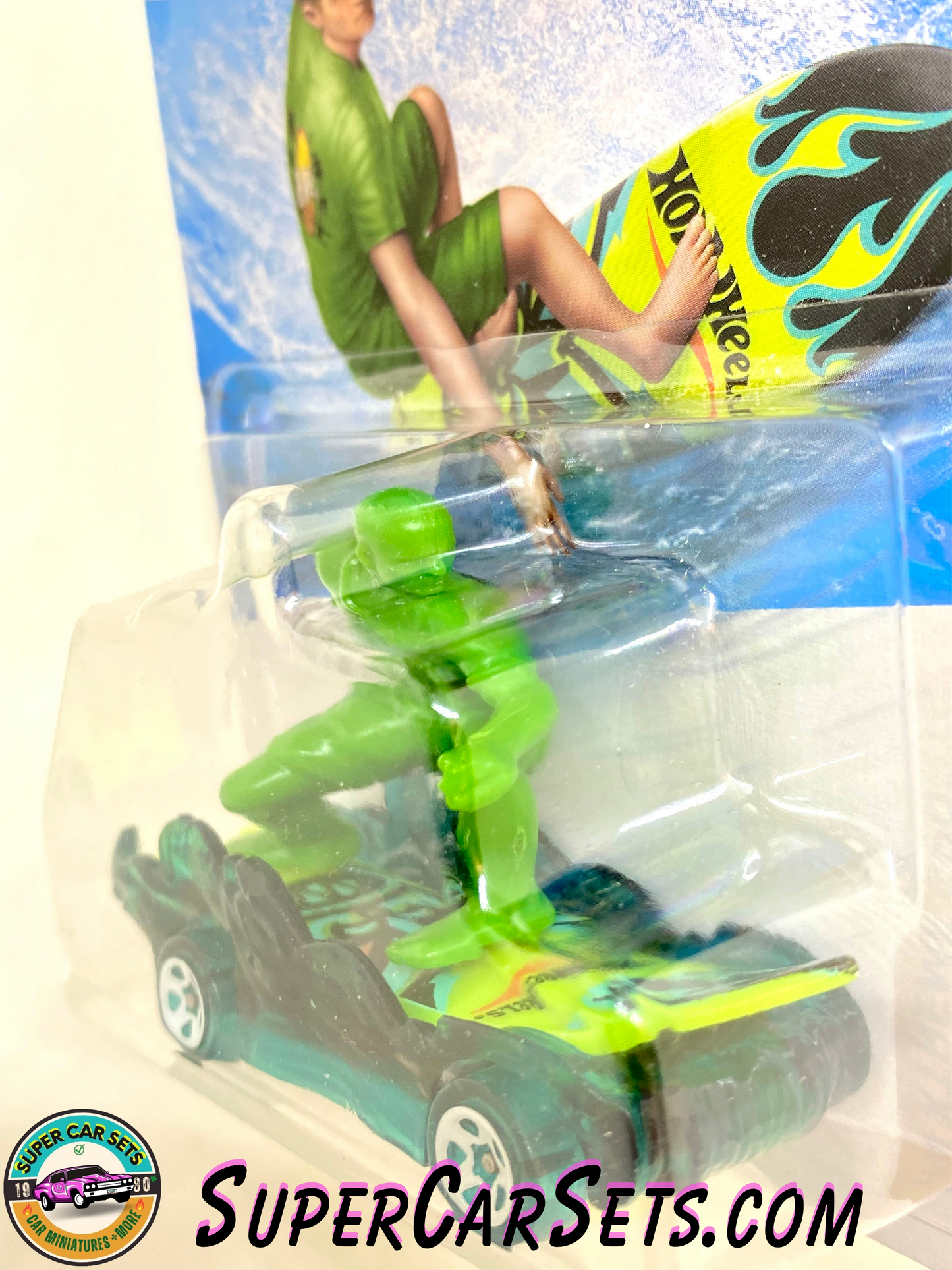 Surf’s up (green colour) - Hot Wheels HW Xtreme Sports 2024 (2/5) (17/250) (card slightly damaged)