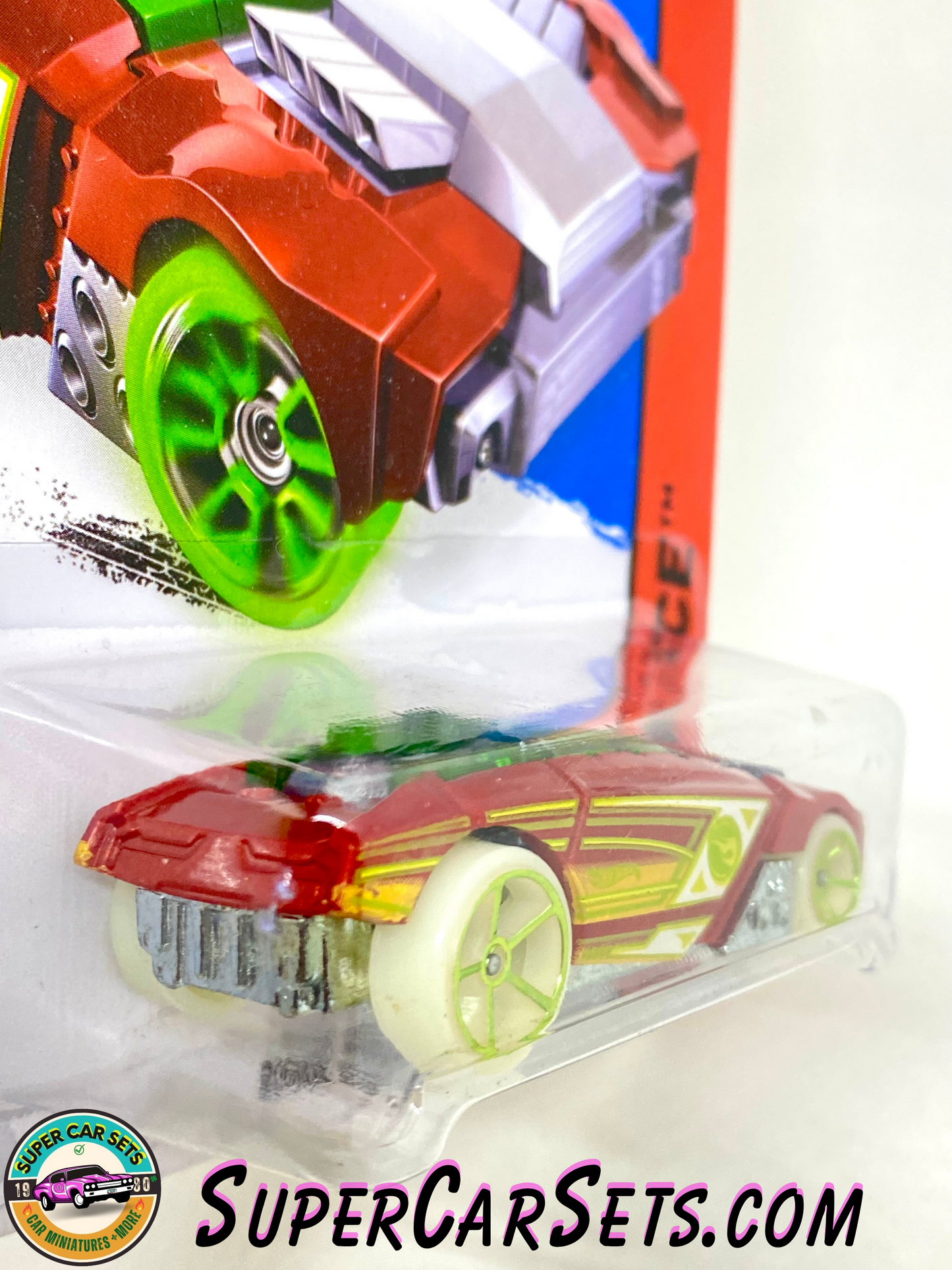 TREASURE HUNT - Rogue Hog (bent card) - Hot Wheels HW Race - 2015 (173/250)