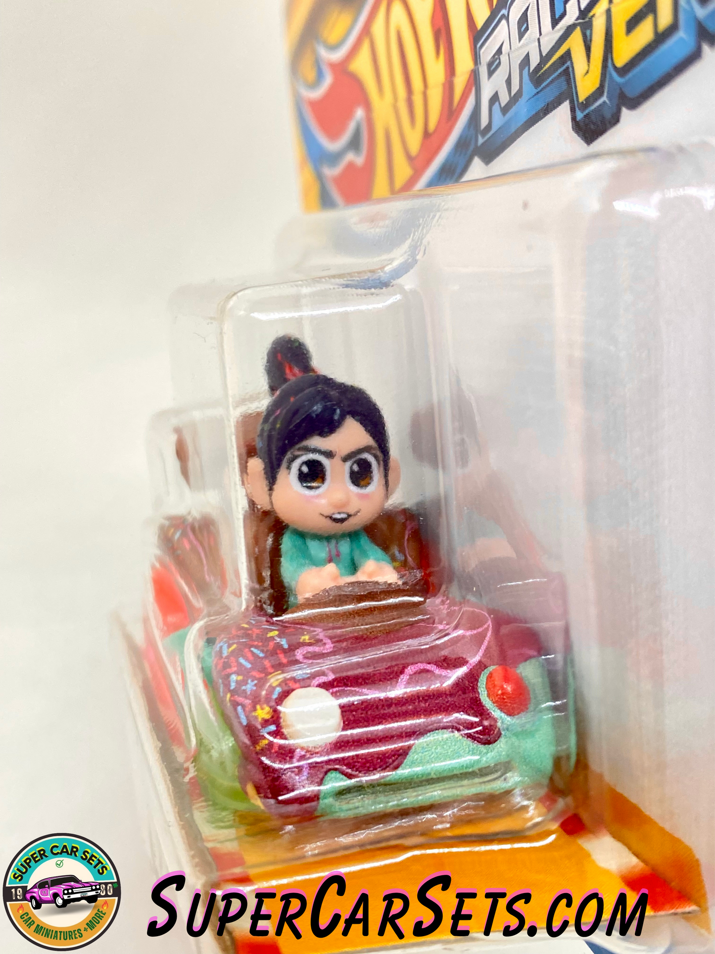 Hot Wheels Racer Verse Vanellope