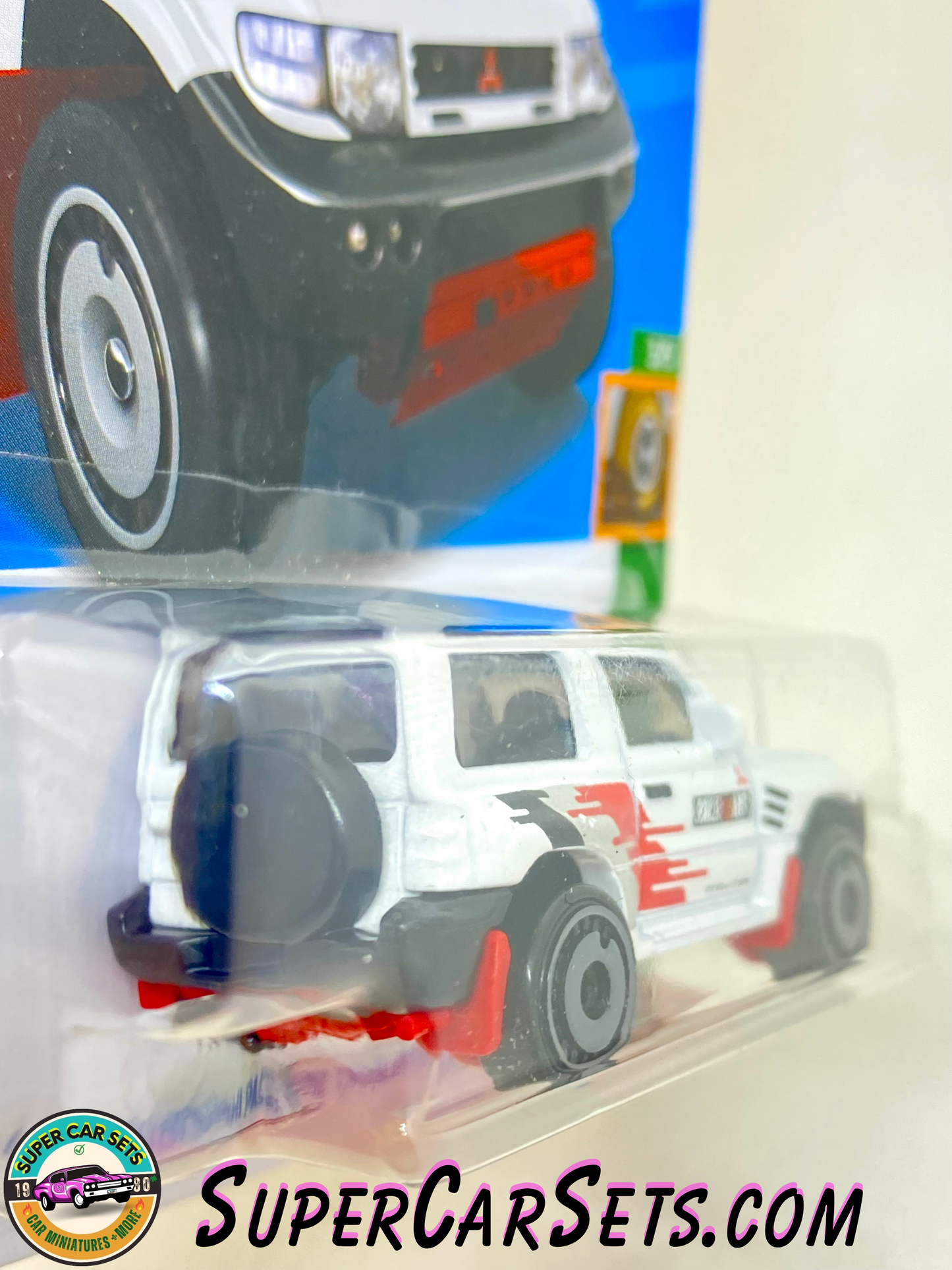 Mitsubishi Pajero Evolution (white colour) - Hot Wheels Mud Studs - 2023 (3/5) (175/250)