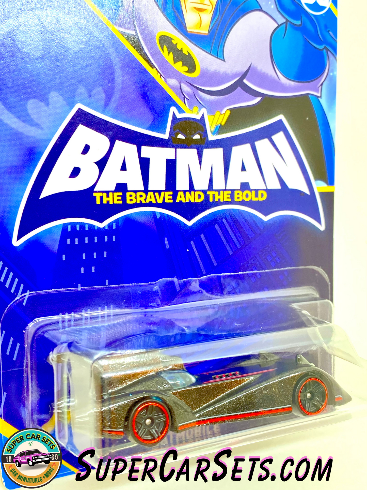 Hot Wheels - DC - Batman - (7/20) (HDG89) - Batmobile (black with red stripes/lines) (card with a crack)