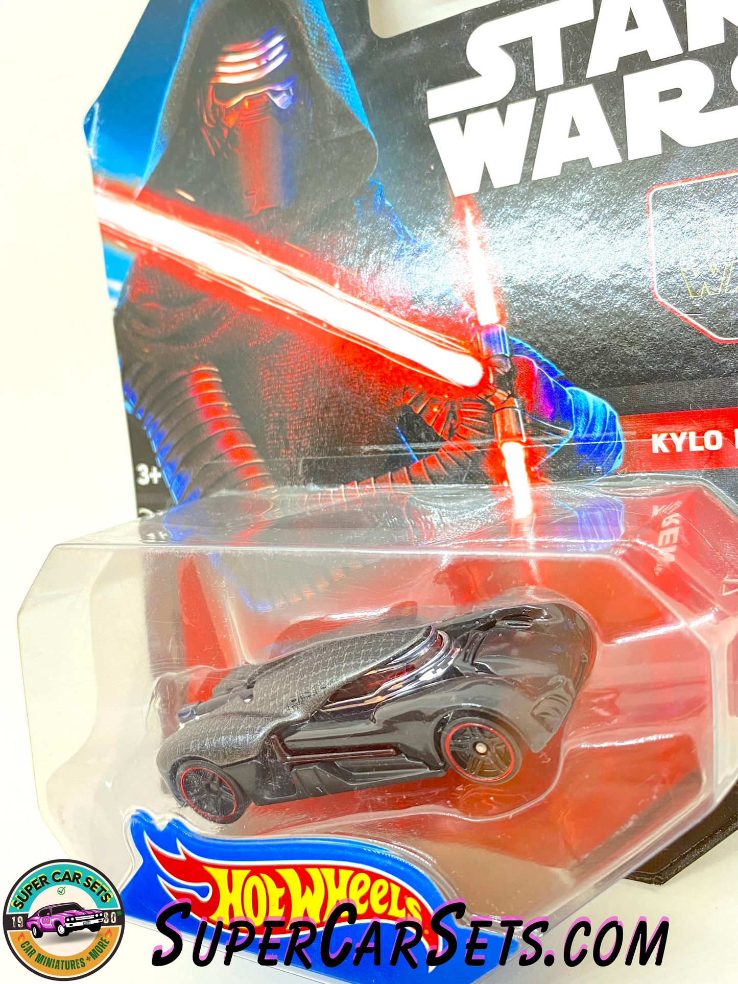 Star Wars (#17) Kylo Ren - Hot Wheels