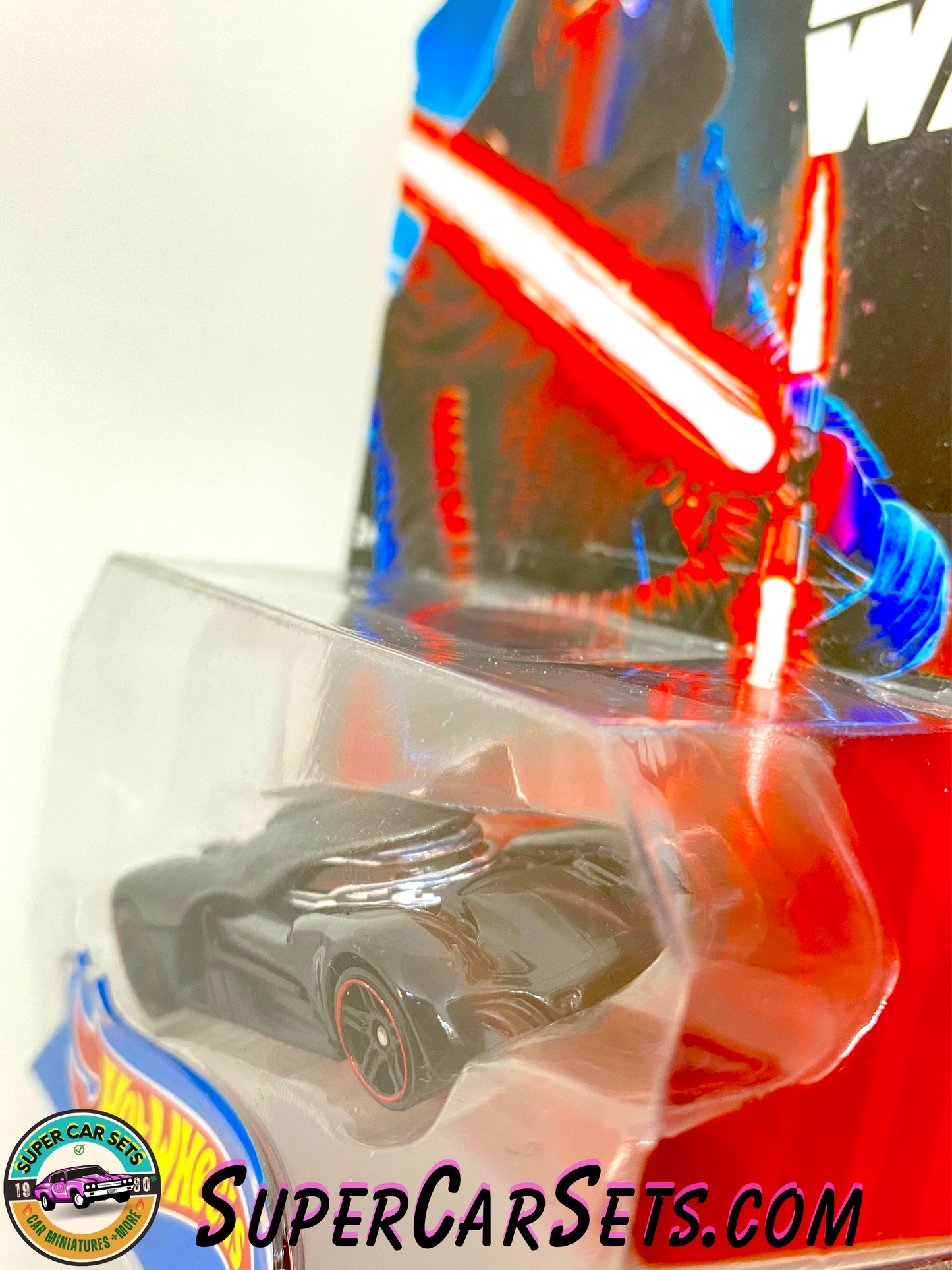 Star Wars (#17) Kylo Ren - Hot Wheels