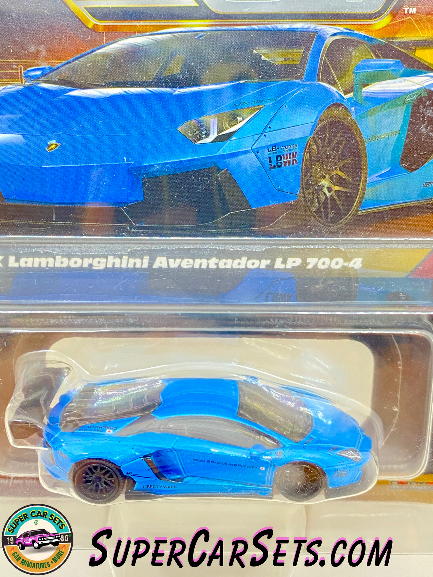 HWC Elite 64 Series LBWK Lamborghini Aventador LP 700-4