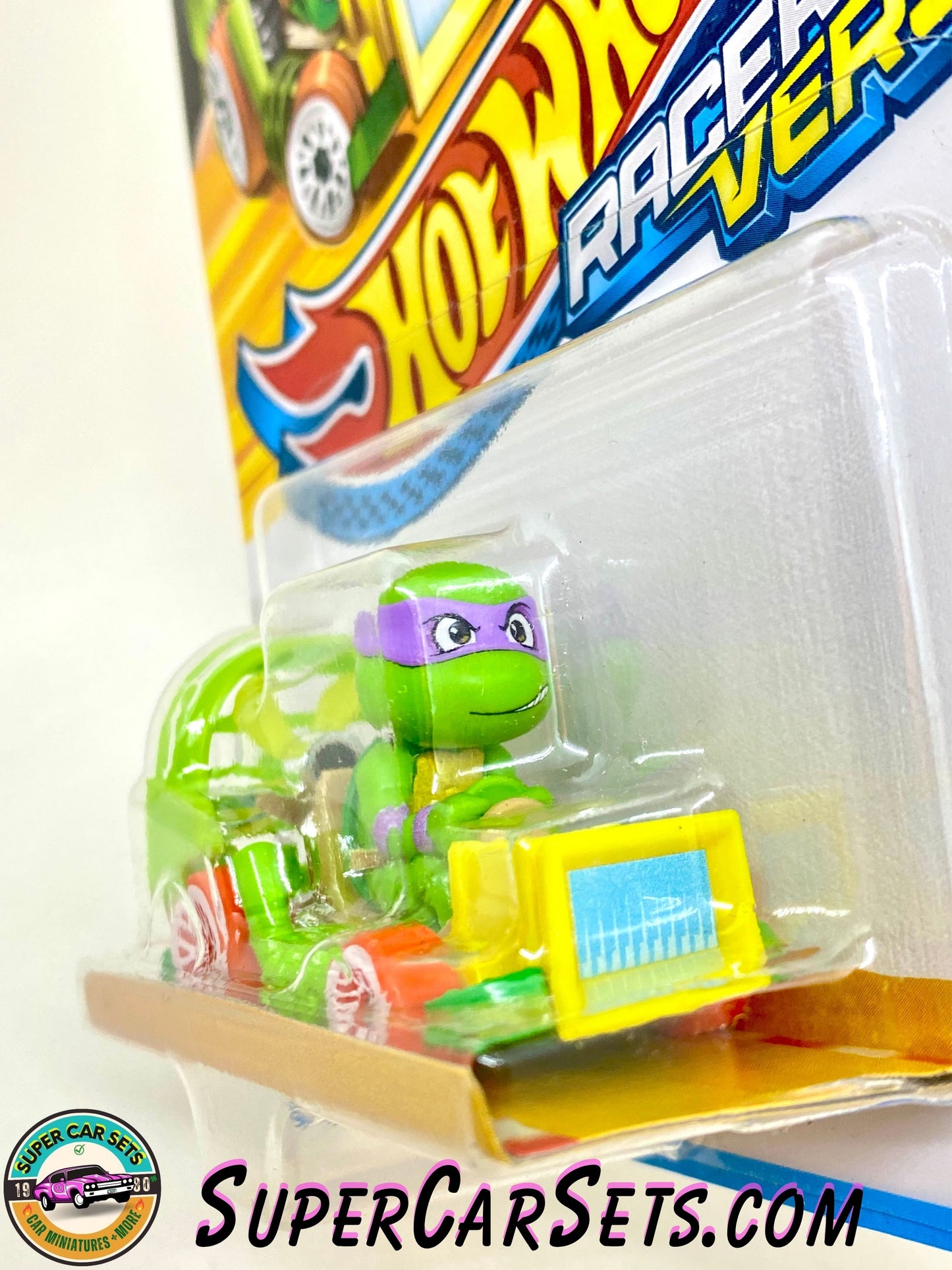 Donatello - Teenage Mutant Ninja Turtles - Hot Wheels Racer Verse