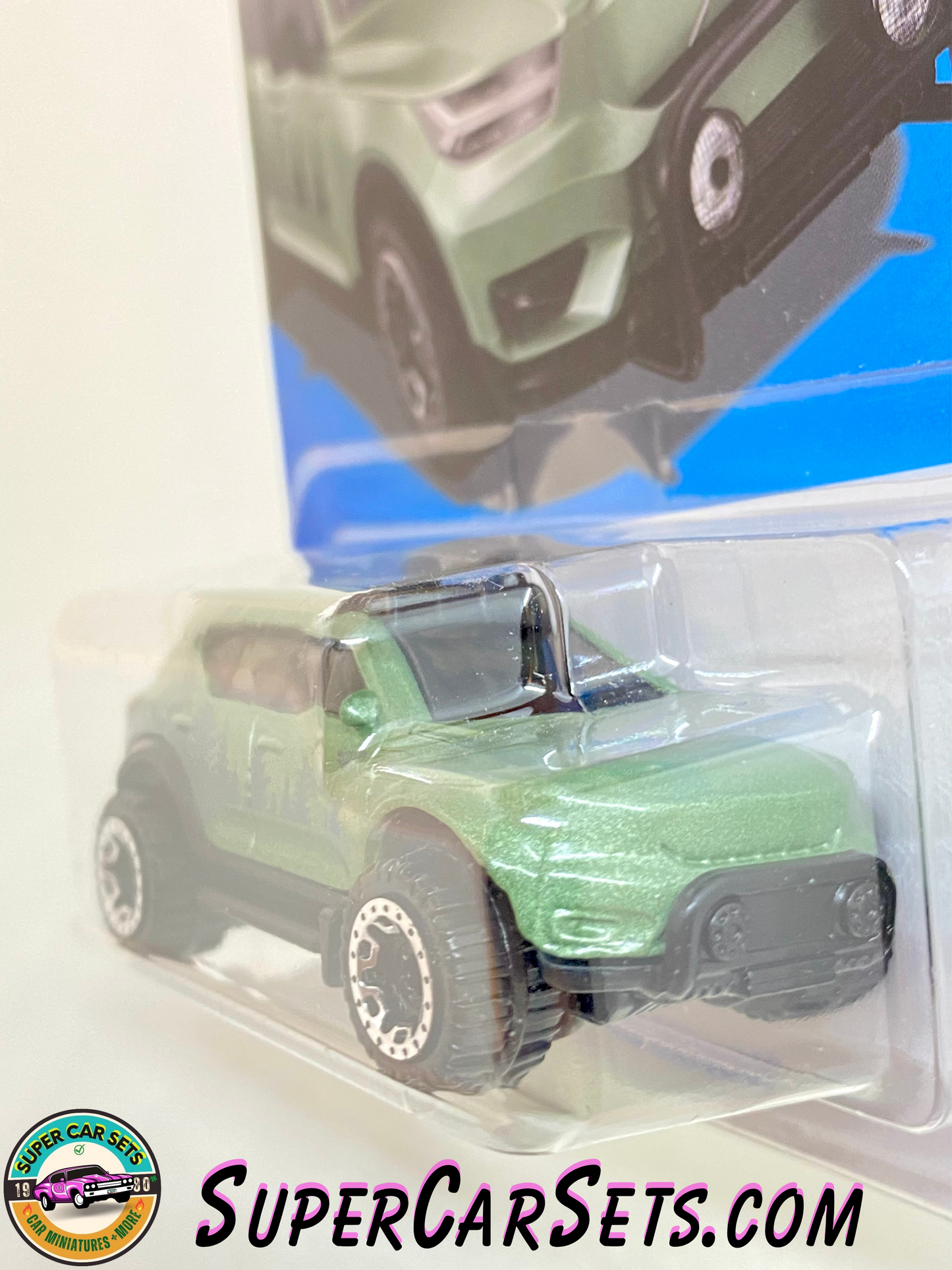 Volvo XC40 Recharge - Hot Wheels Mud Studs - 2023 (5/5) (201/250)