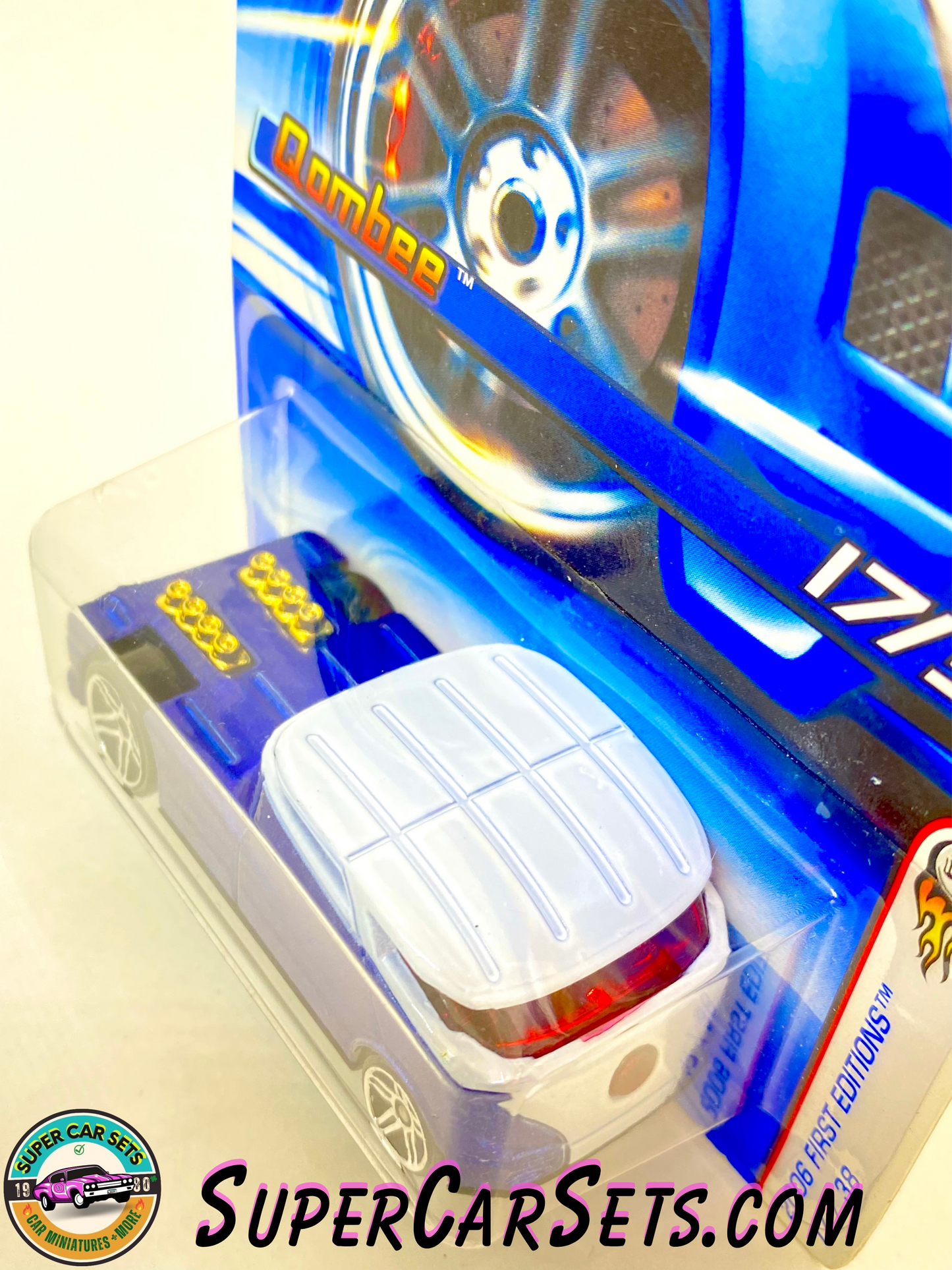 Hot Wheels - (VINTAGE) Qombee - 2006 First Editions (17/38) (Year launched 2006)