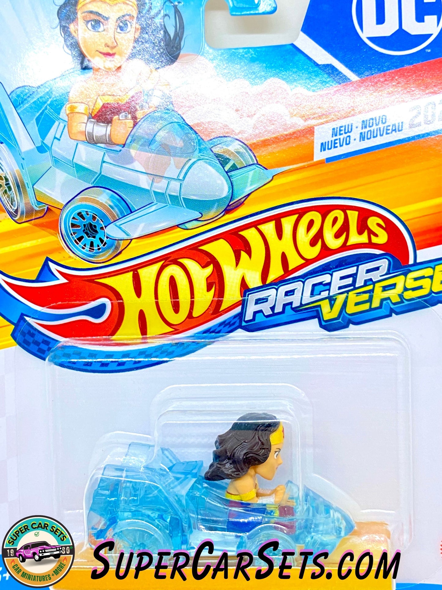 Wonder Woman - Hot Wheels Racer Verse