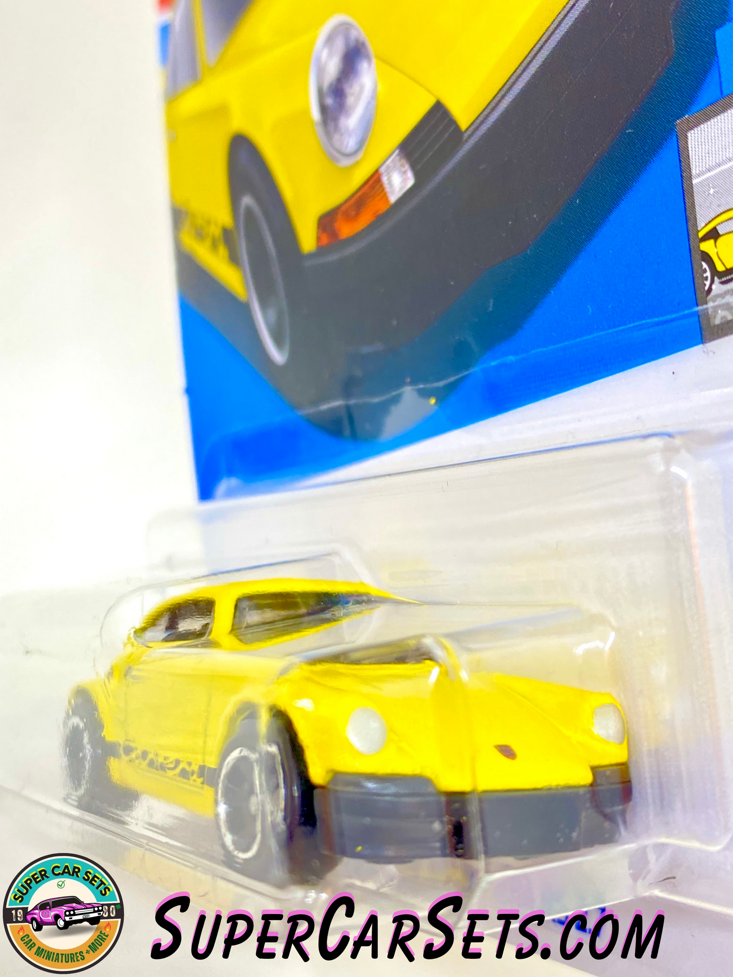 Porsche 911 Carrera RS 2.7 (yellow colour) - Hot Wheels Factory Fresh 2024 (4/10) (46/250)