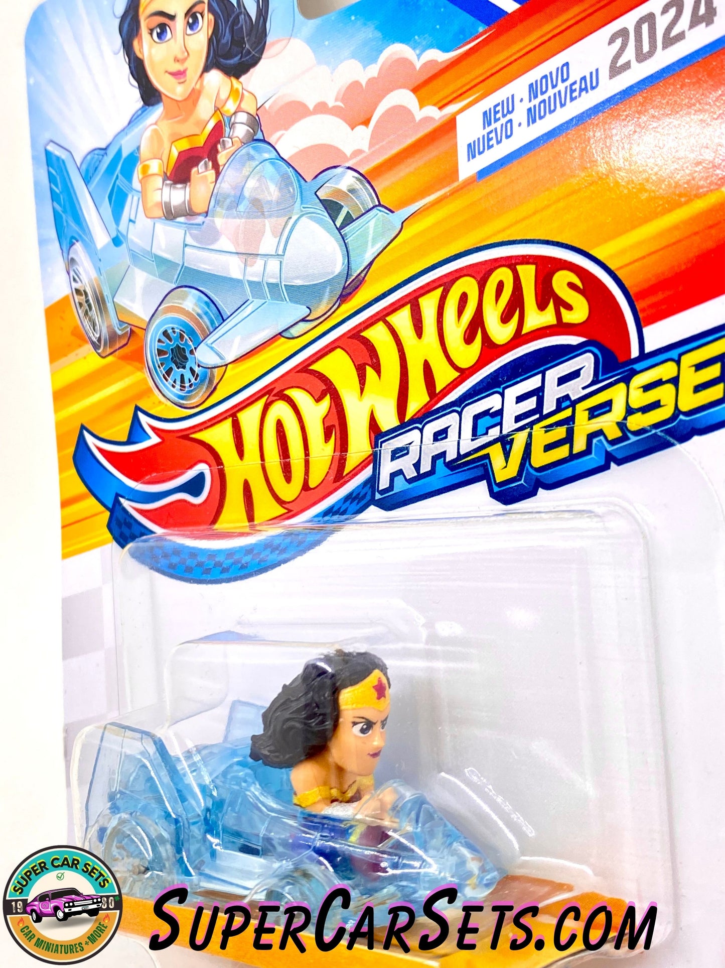 Wonder Woman - Hot Wheels Racer Verse