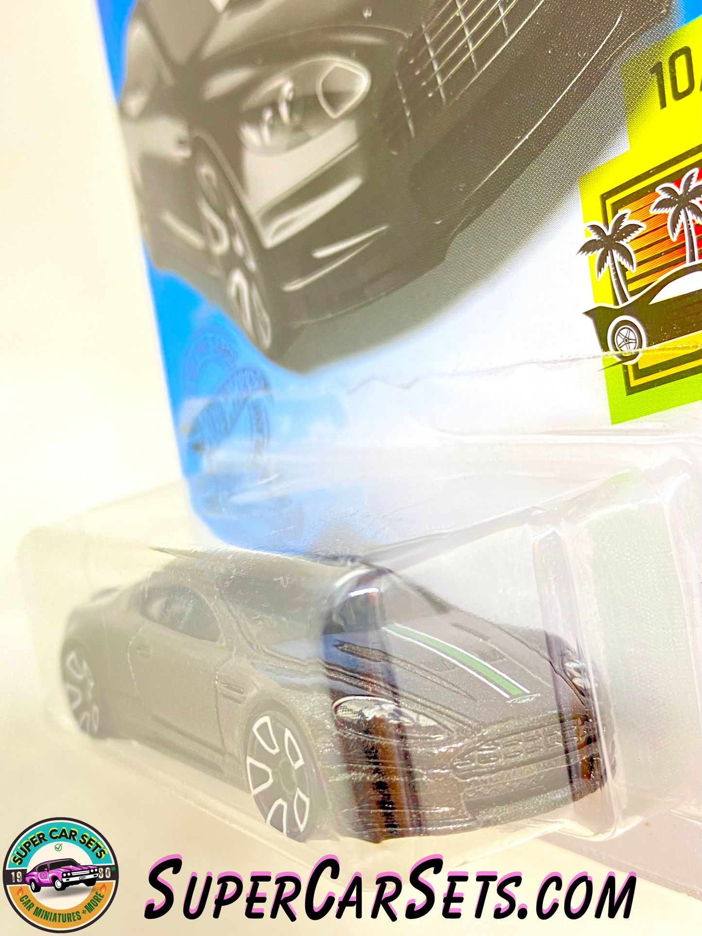 Aston Martin DBS (card slightly bent) - Hot Wheels HW Exotics - 2019 (10/10) (224/250)