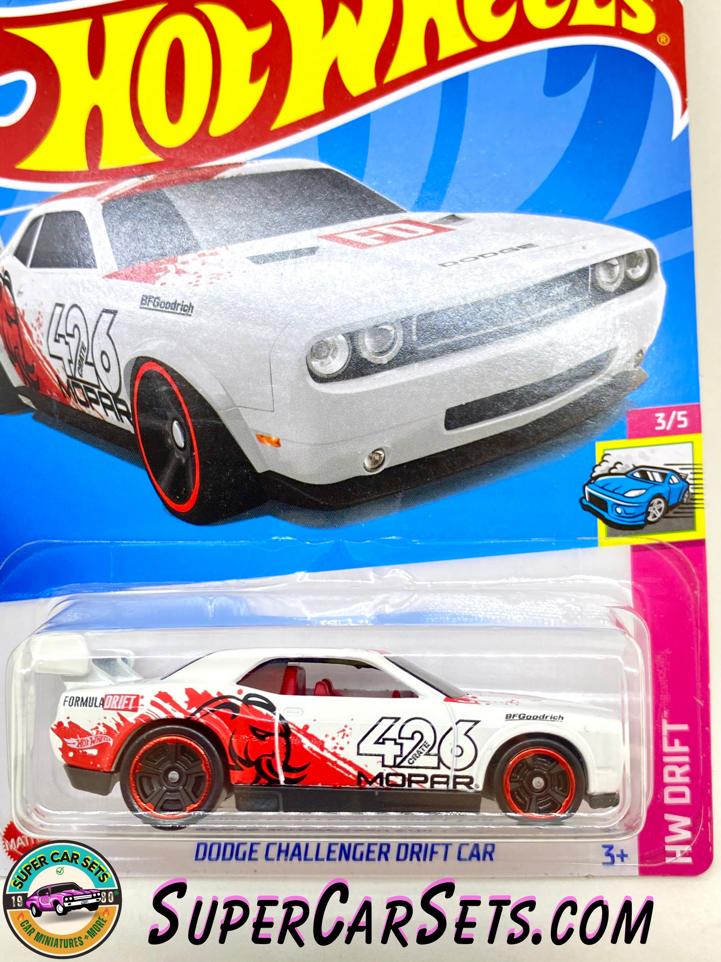 Dodge Challenger Drift Car (card slightly damaged) - Hot Wheels HW Drift - 2022 (3/5) (207/250)