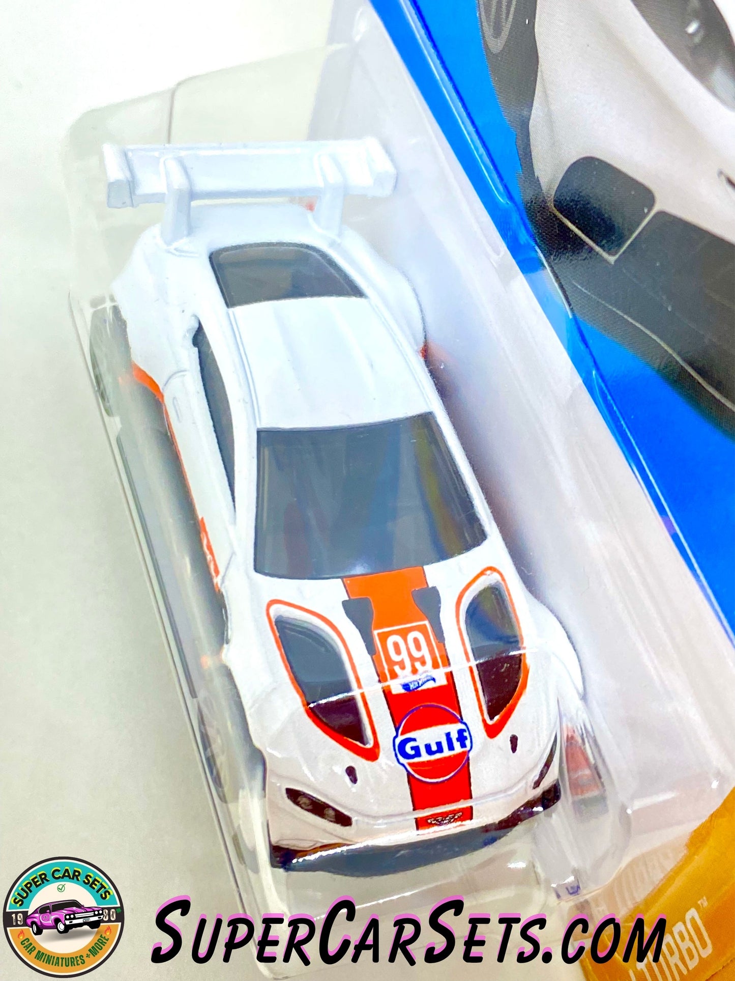 Aston Martin Vantage GTE (white colour) - Hot Wheels HW Turbo - 2023 (2/5) (98/250)