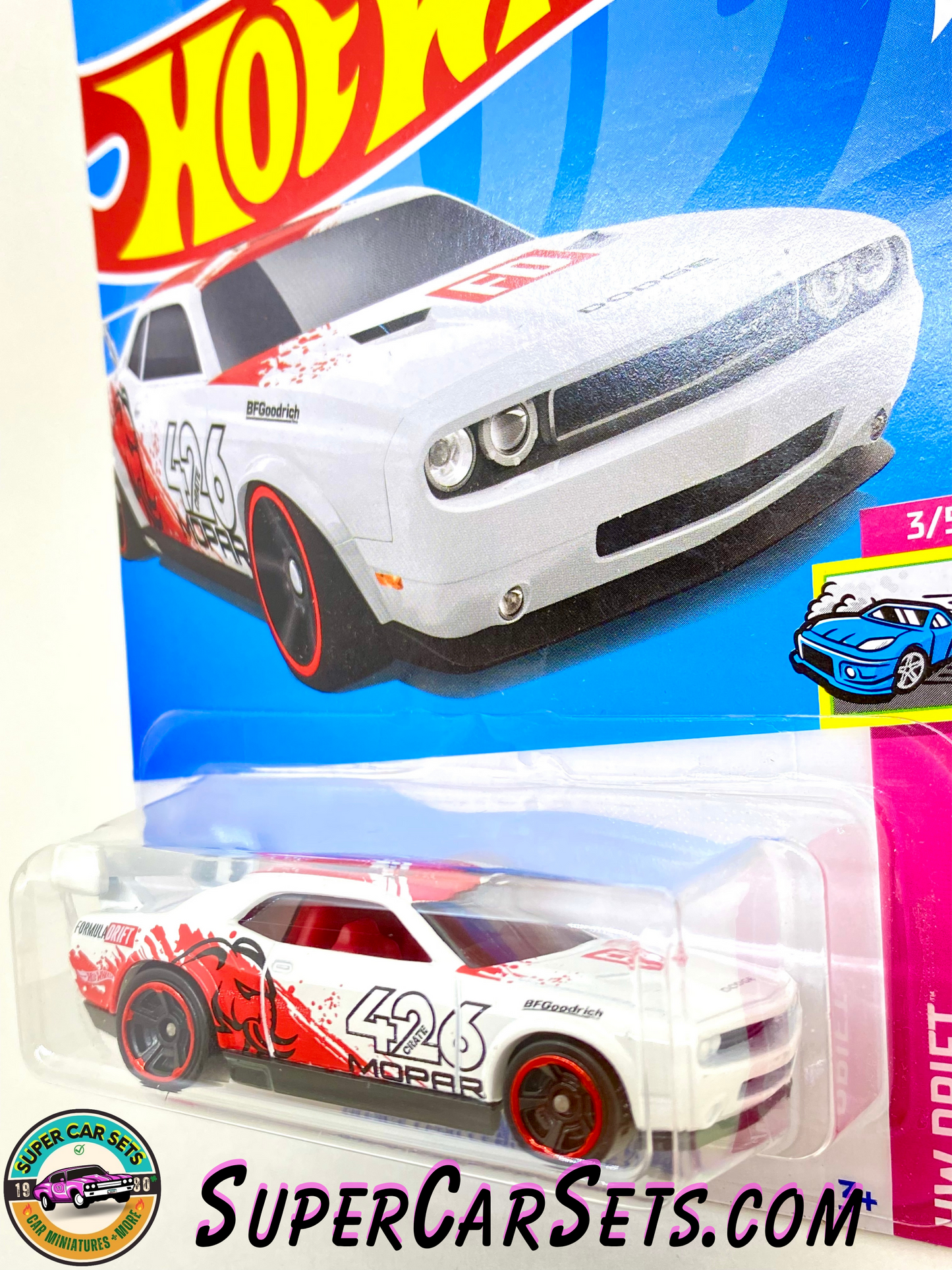 Dodge Challenger Drift Car (card slightly damaged) - Hot Wheels HW Drift - 2022 (3/5) (207/250)