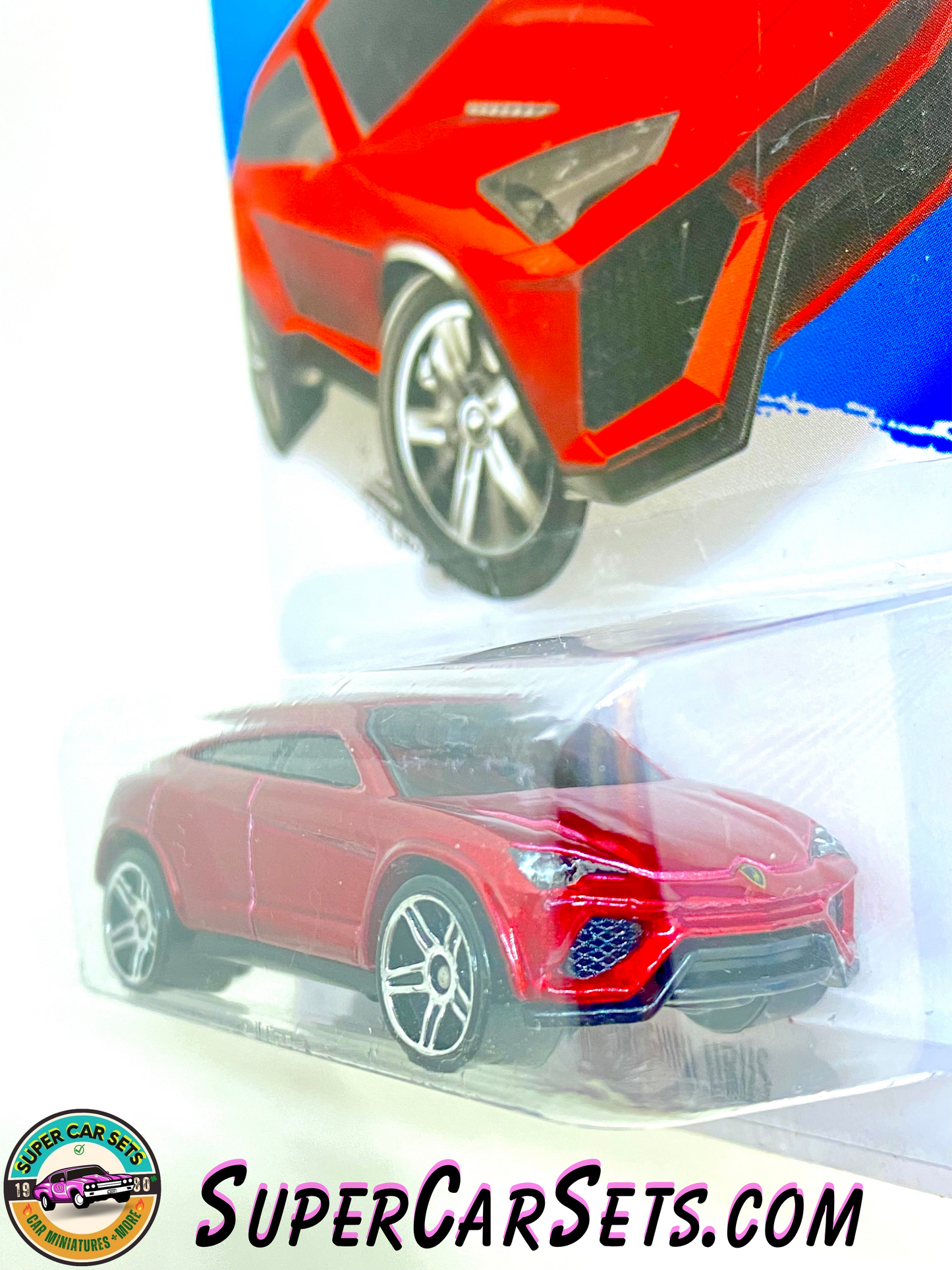 Lamborghini Urus (red colour) - Hot Wheels HW City - 2015 (23/250)