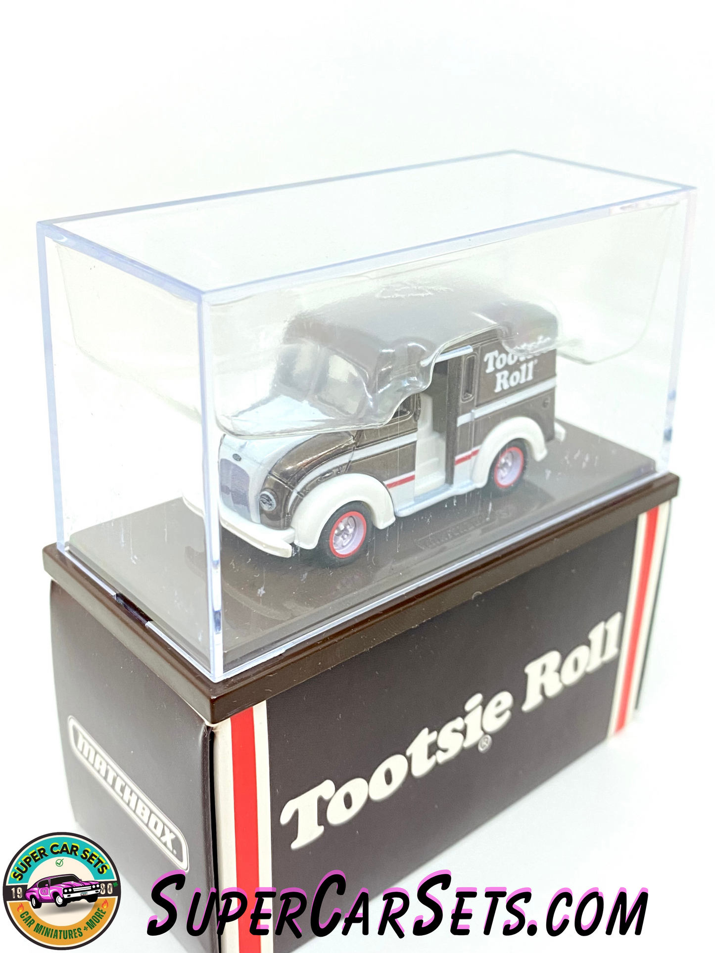 Matchbox Collectors - Tootsie Roll - DIVCO Milk Truck