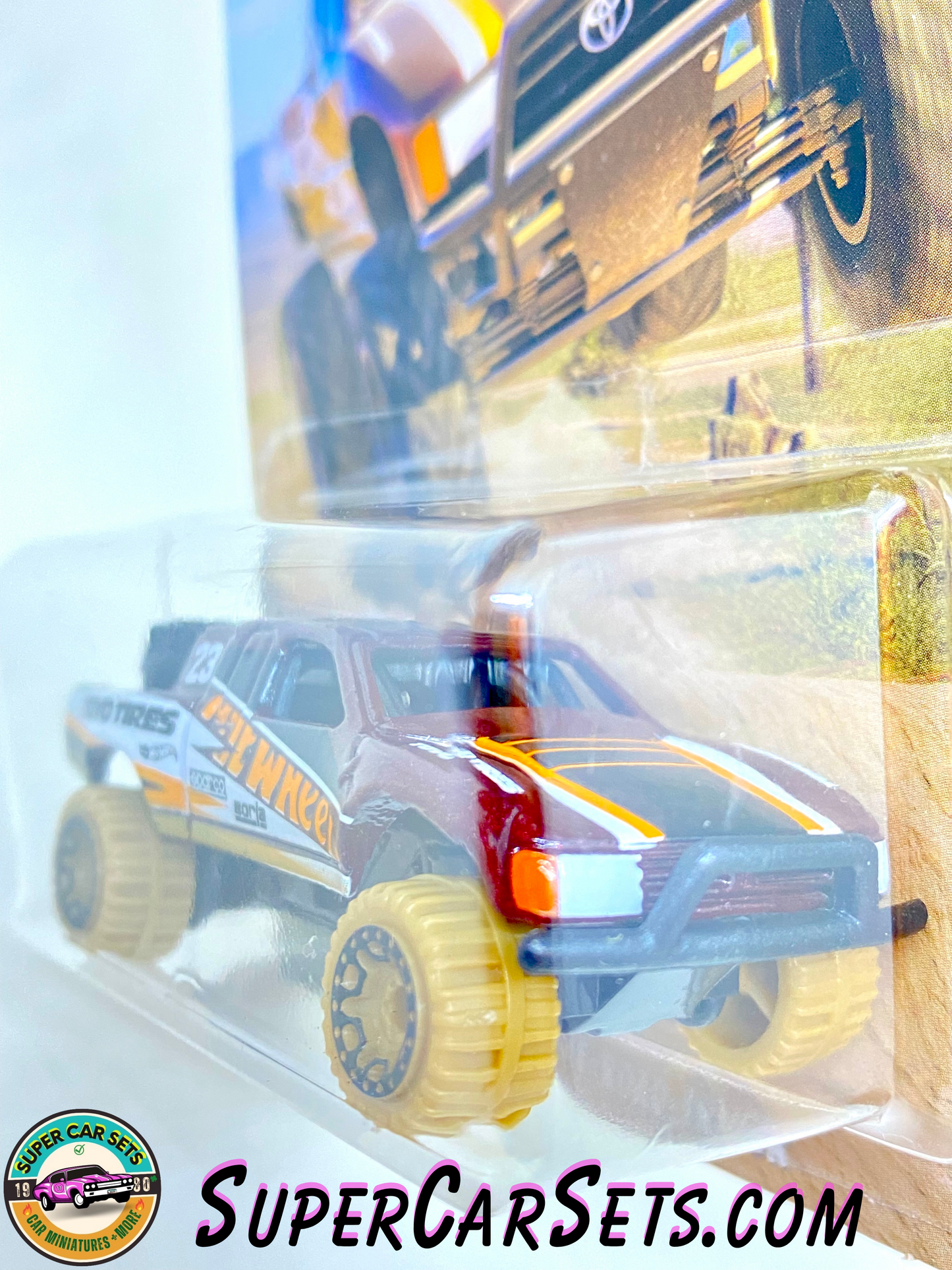 Hot Wheels Mud Runners (5/5) Toyota Off-Road Truck