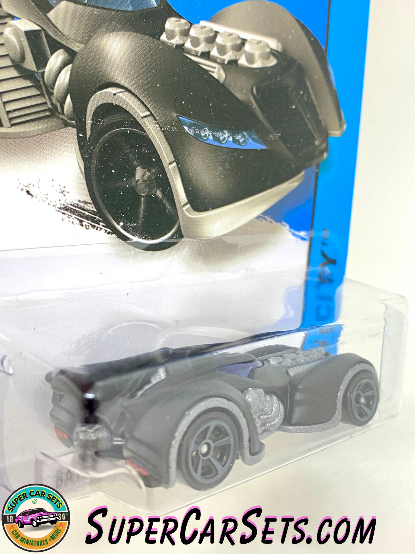 Hot Wheels HW City 2015 (64/250) - Batman: Arkham Asylum Batman