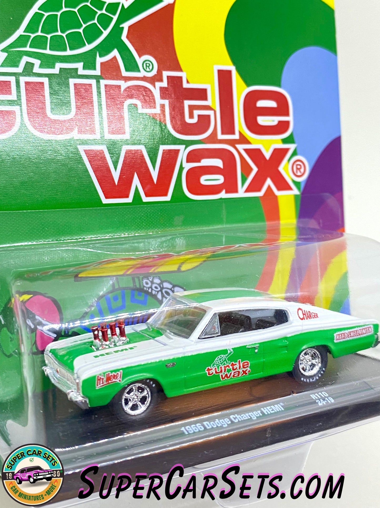 Turtle Wax - 1966 Dodge Charger HEMI (green and white colour) by M2 Machines