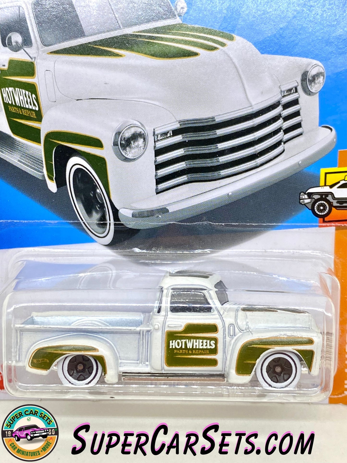 52 Chevy (card slightly bent) - Hot Wheels HW Hot Trucks 2024 (8/10) (139/250)