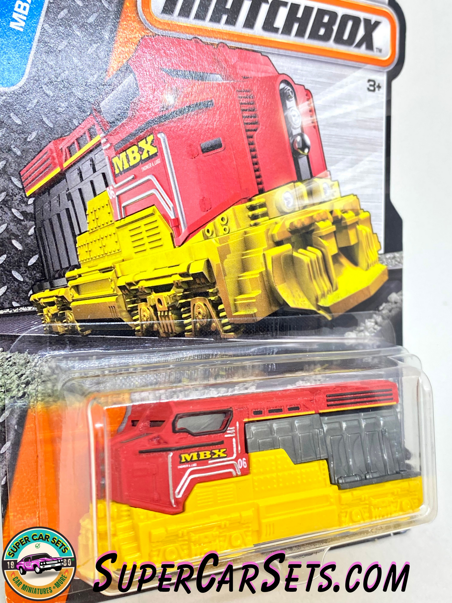 MBX Adventure City - Heavy Railer (1/125) (DJV30) (Year launched 2016) (cracked card) - Matchbox