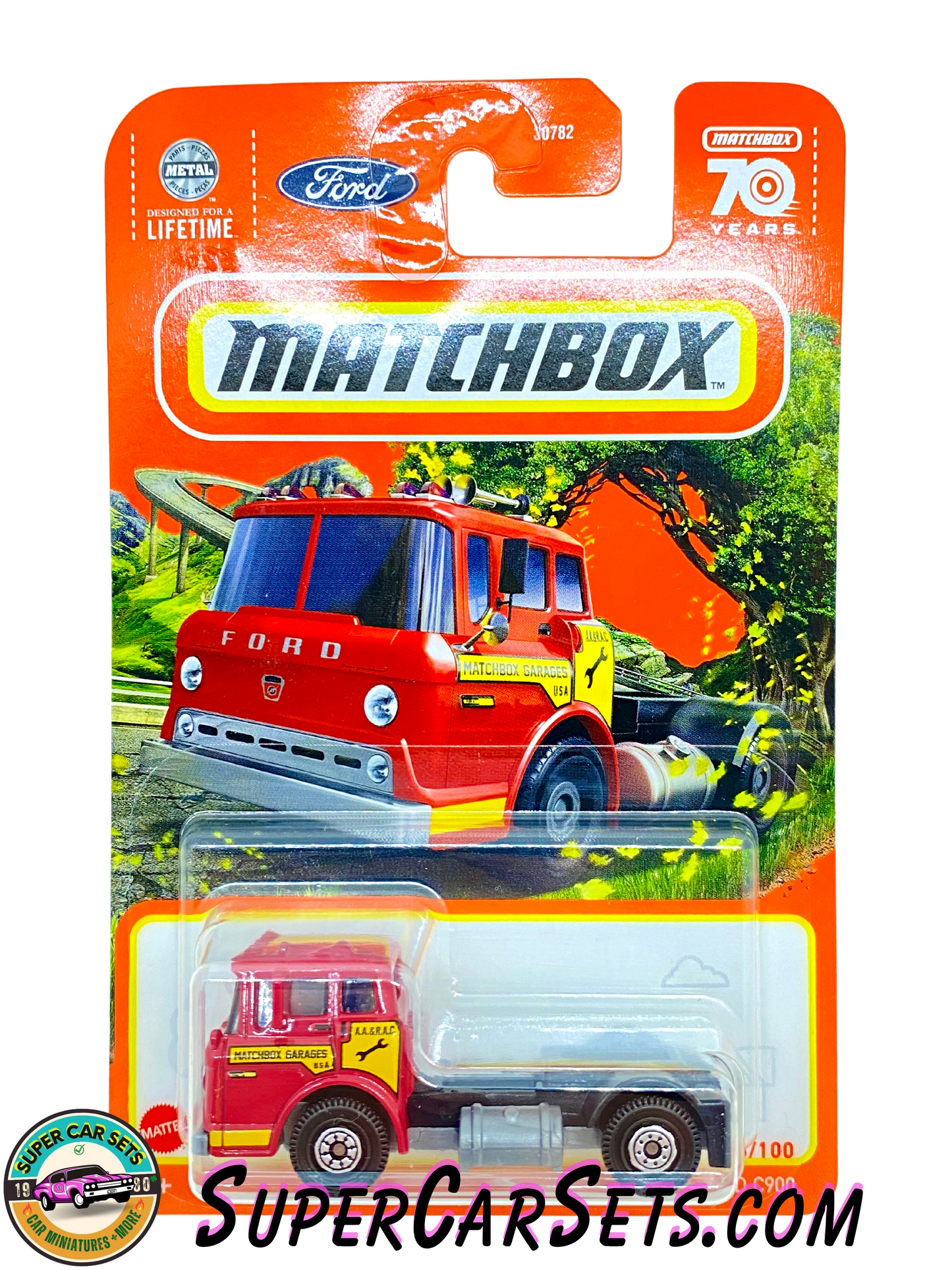 1965 Ford C900 (18/100) - Matchbox