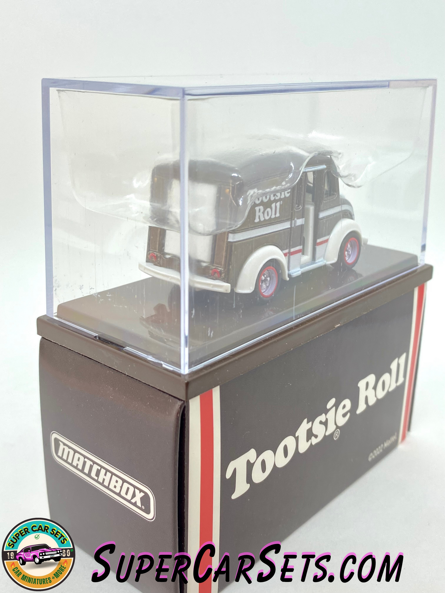 Matchbox Collectors - Tootsie Roll - DIVCO Milk Truck