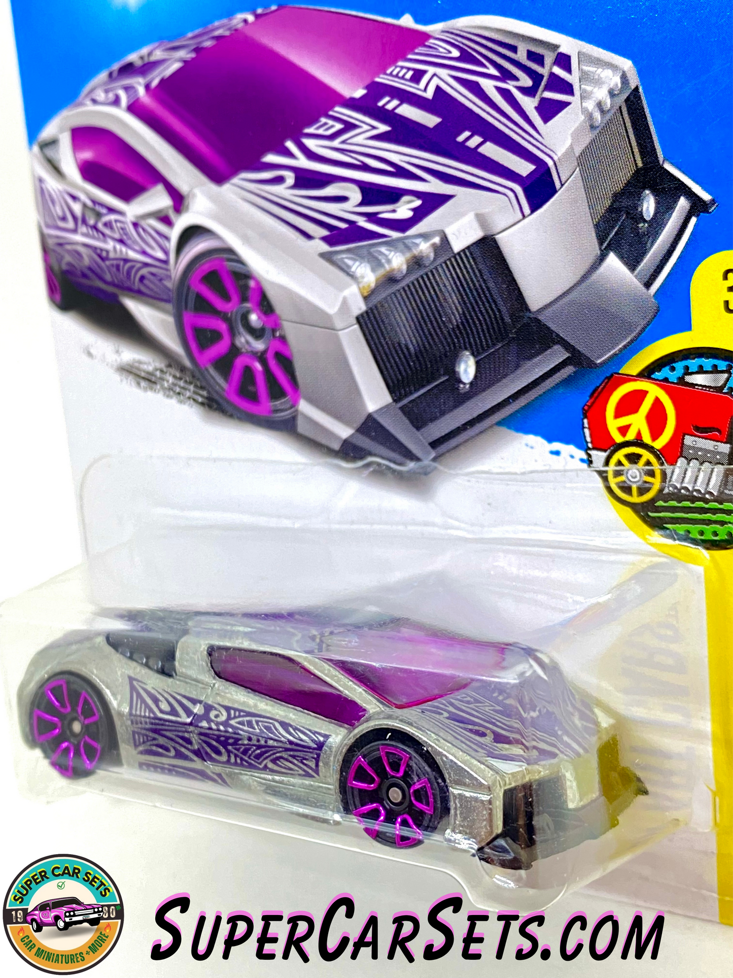 Zamac 006 - Zotic - Hot Wheels HW Art Cars - 2017 (3/10) (FBN97)