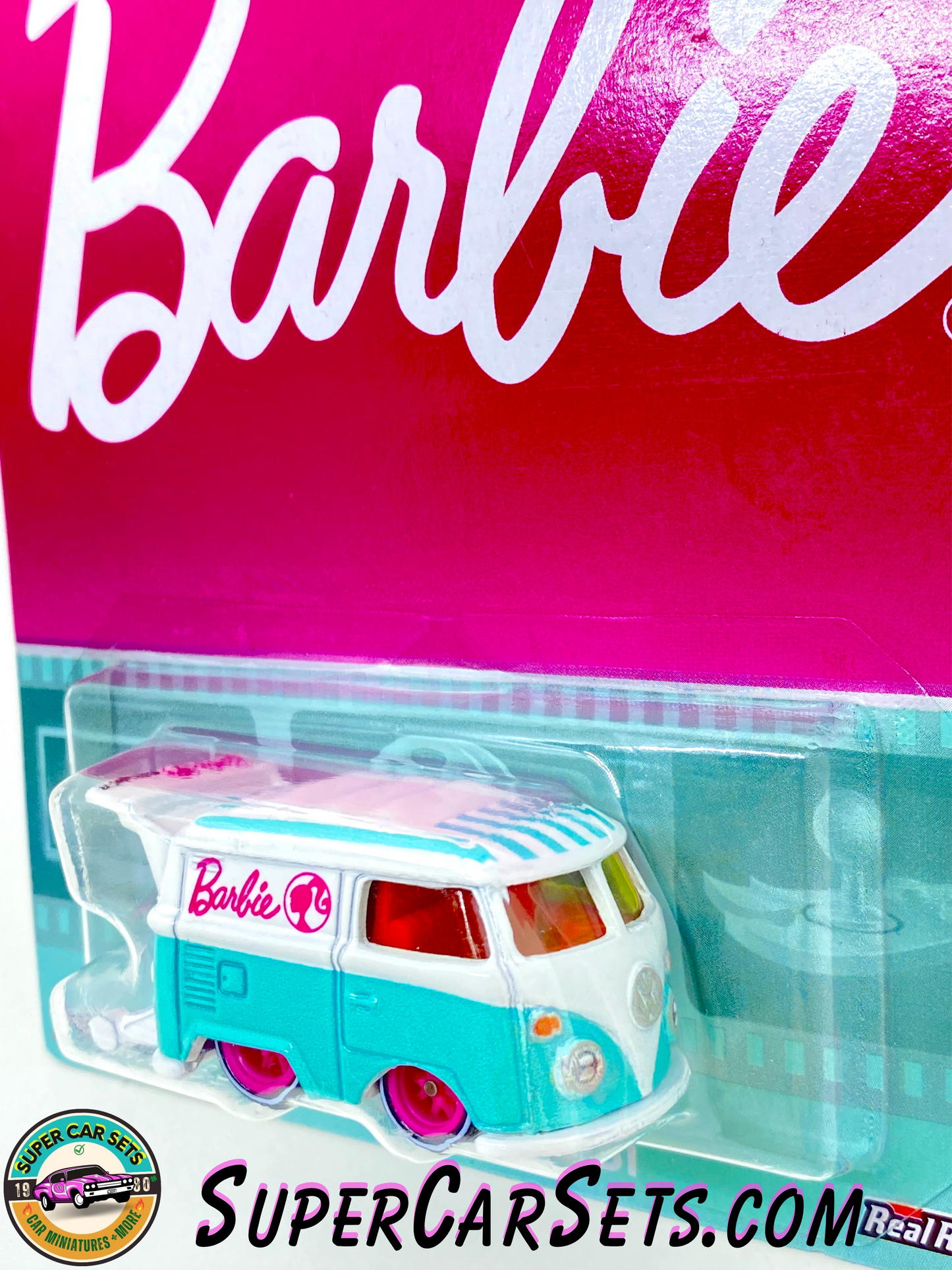 Barbie - Kool Kombi - Hot Wheels Premium Pop Culture (card with a very little crack)