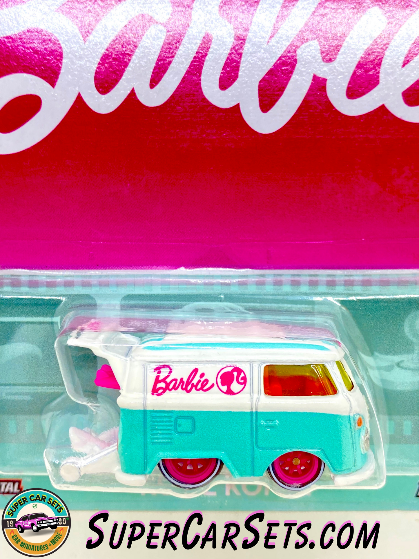 Barbie - Kool Kombi - Hot Wheels Premium Pop Culture (card with a very little crack)