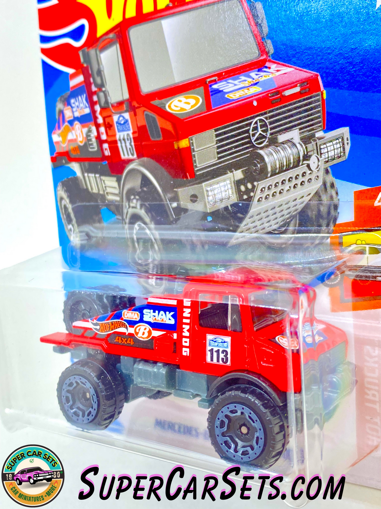 Hot Wheels HW Hot Trucks 2021 (4/10) (7/250) Mercedes-Benz Unimog 1300 (red colour)