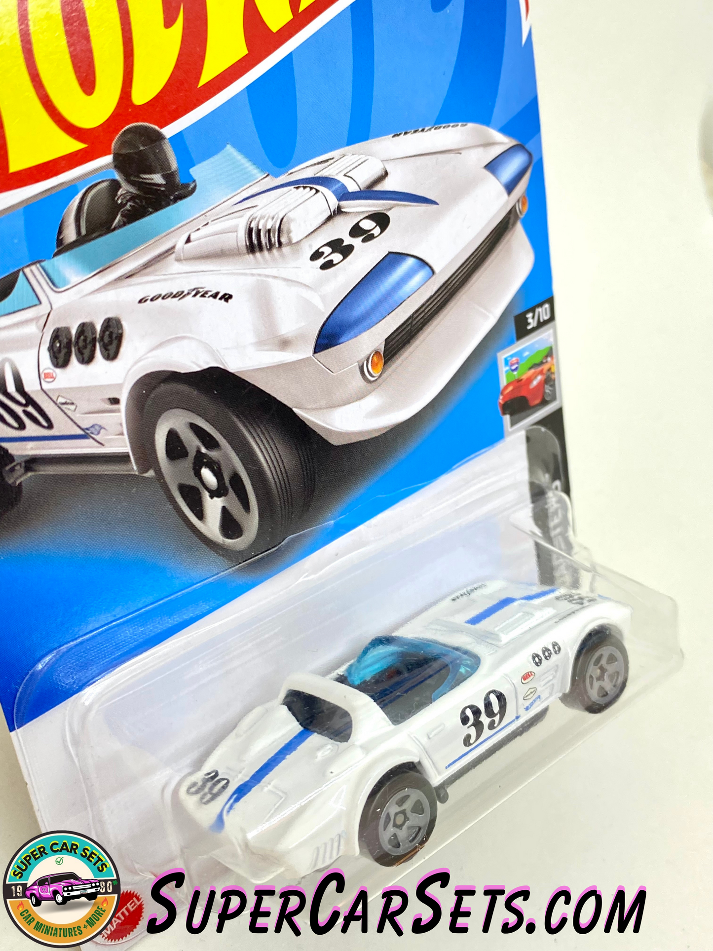 Corvette Grand Sport Road (white) - Hot Wheels HW Roadsters 2023 (3/10) (14/250)