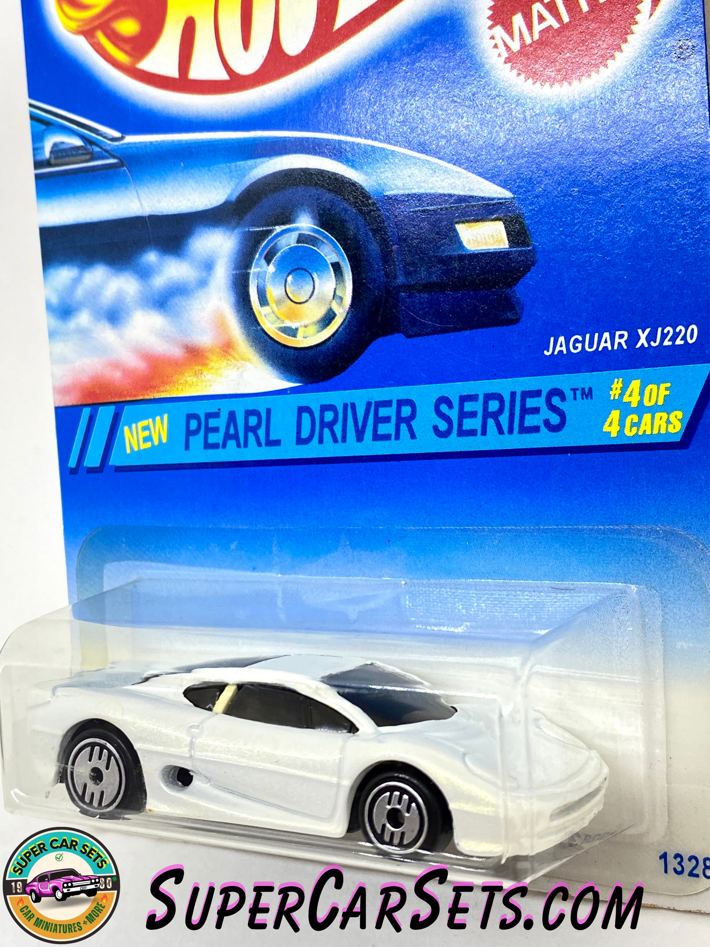 Hot Wheels (VINTAGE) (Year launched 1995) - Pearl Driver Series  (4/4) Jaguar XJ220 (#296)