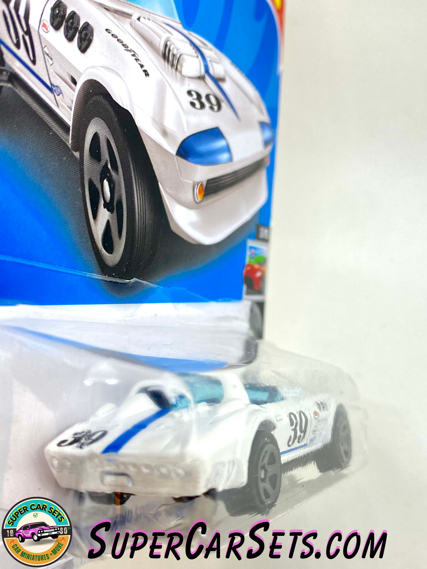 Corvette Grand Sport Road (white) - Hot Wheels HW Roadsters 2023 (3/10) (14/250)