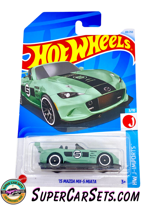 15 Mazda MX-5 Miata (green colour) - Hot Wheels HW J-Imports - 2024 (3/10) (69/250)