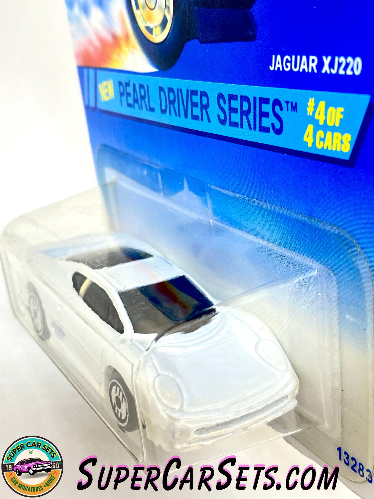 Hot Wheels (VINTAGE) (Year launched 1995) - Pearl Driver Series  (4/4) Jaguar XJ220 (#296)