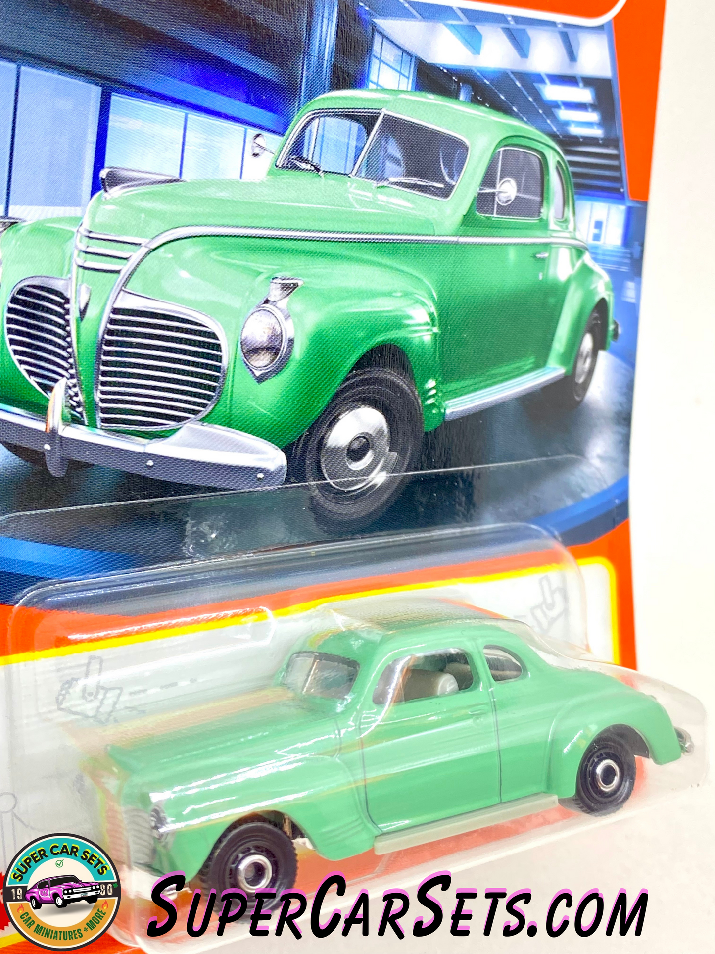 1941 Plymouth Coupe (8/100) (green colour) - Matchbox