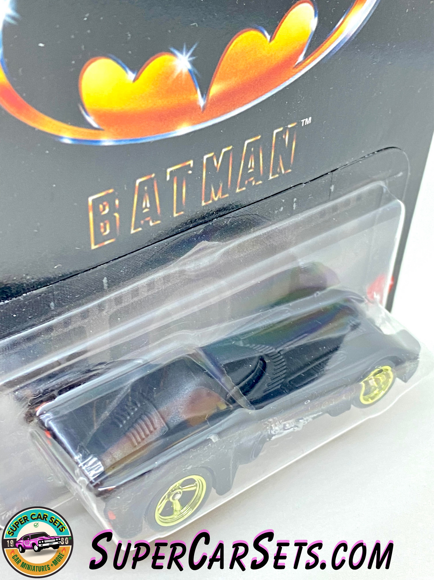 Hot Wheels Premium DC Batman Batmobile (DMC55)